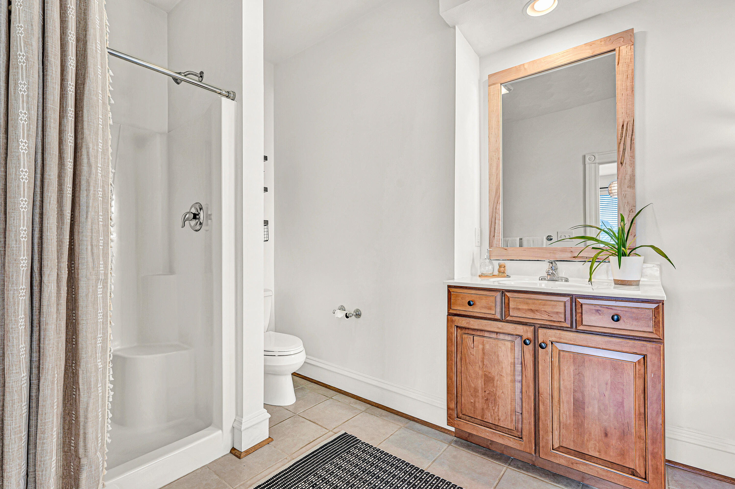 372 Albemarle AVE SW