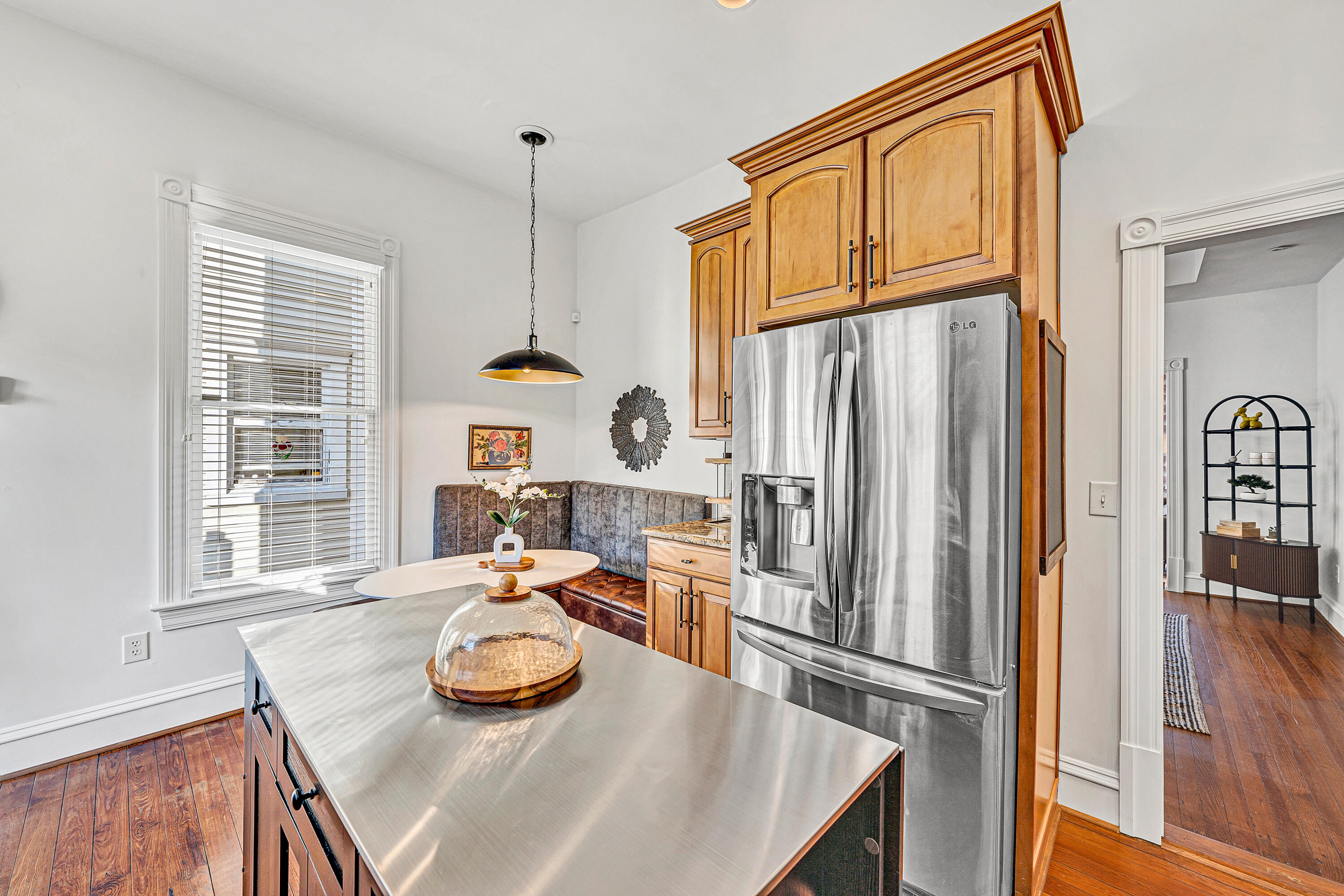 372 Albemarle AVE SW