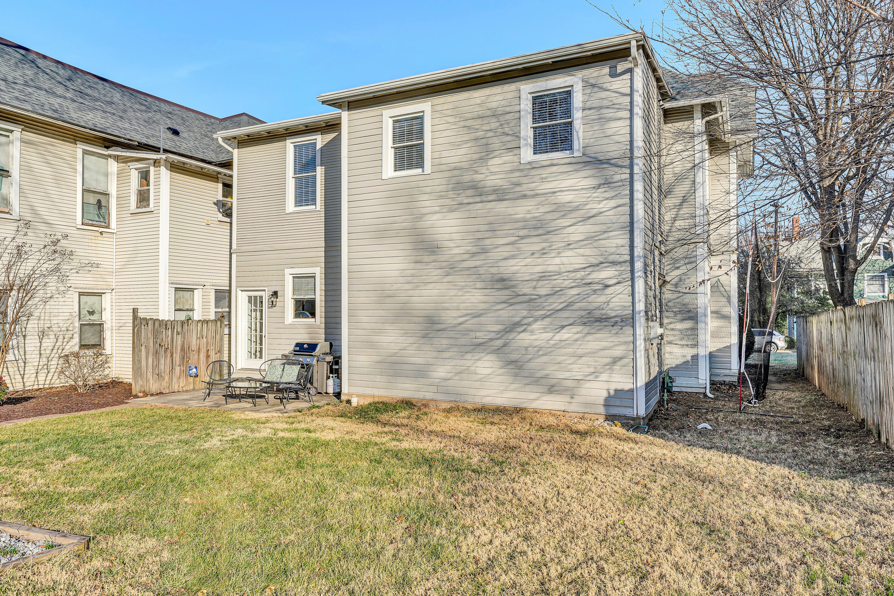 372 Albemarle AVE SW