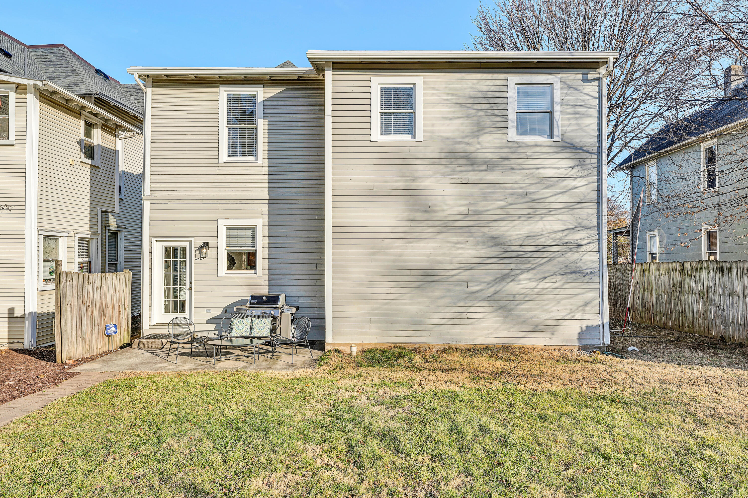 372 Albemarle AVE SW