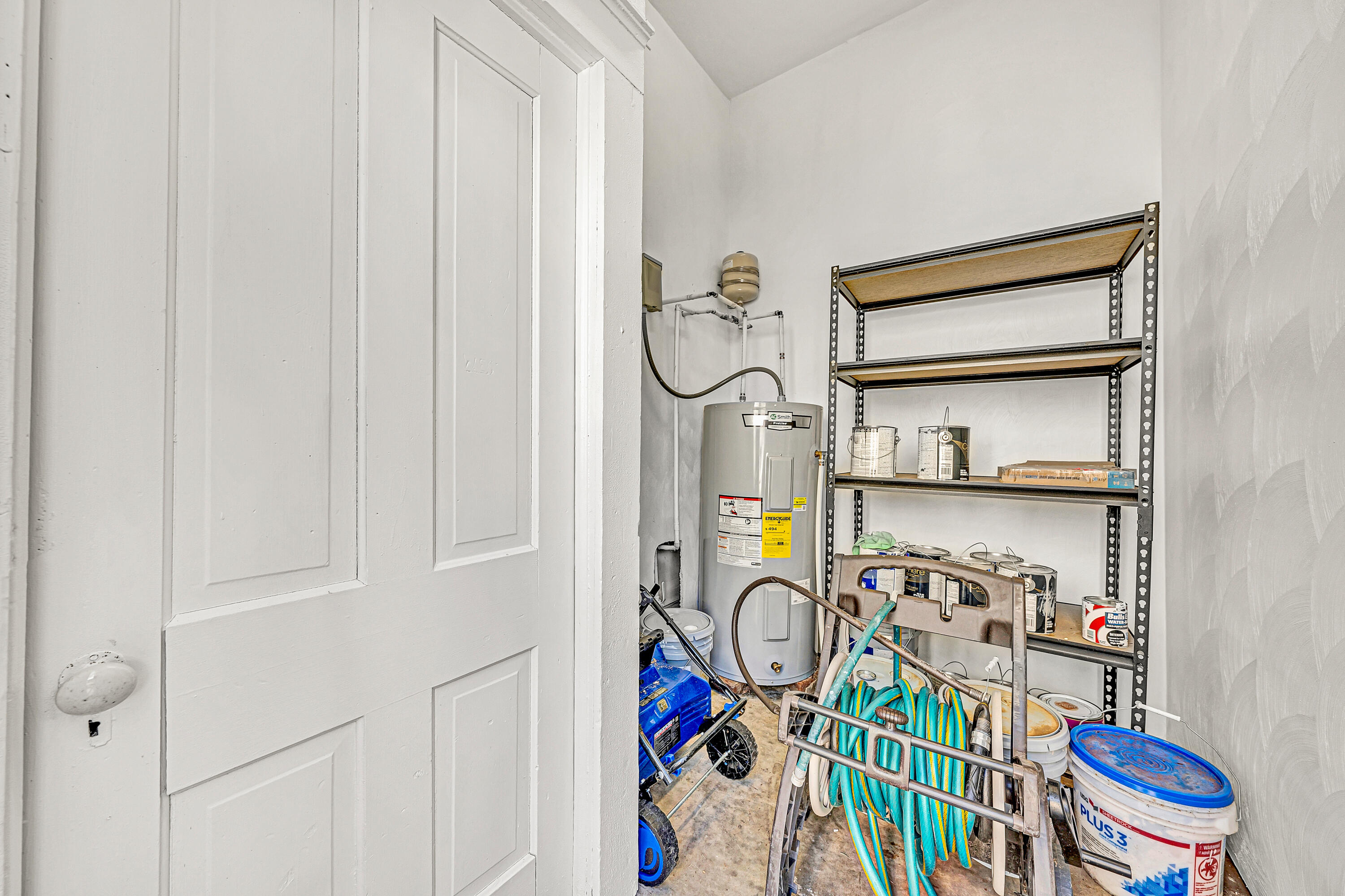 372 Albemarle AVE SW