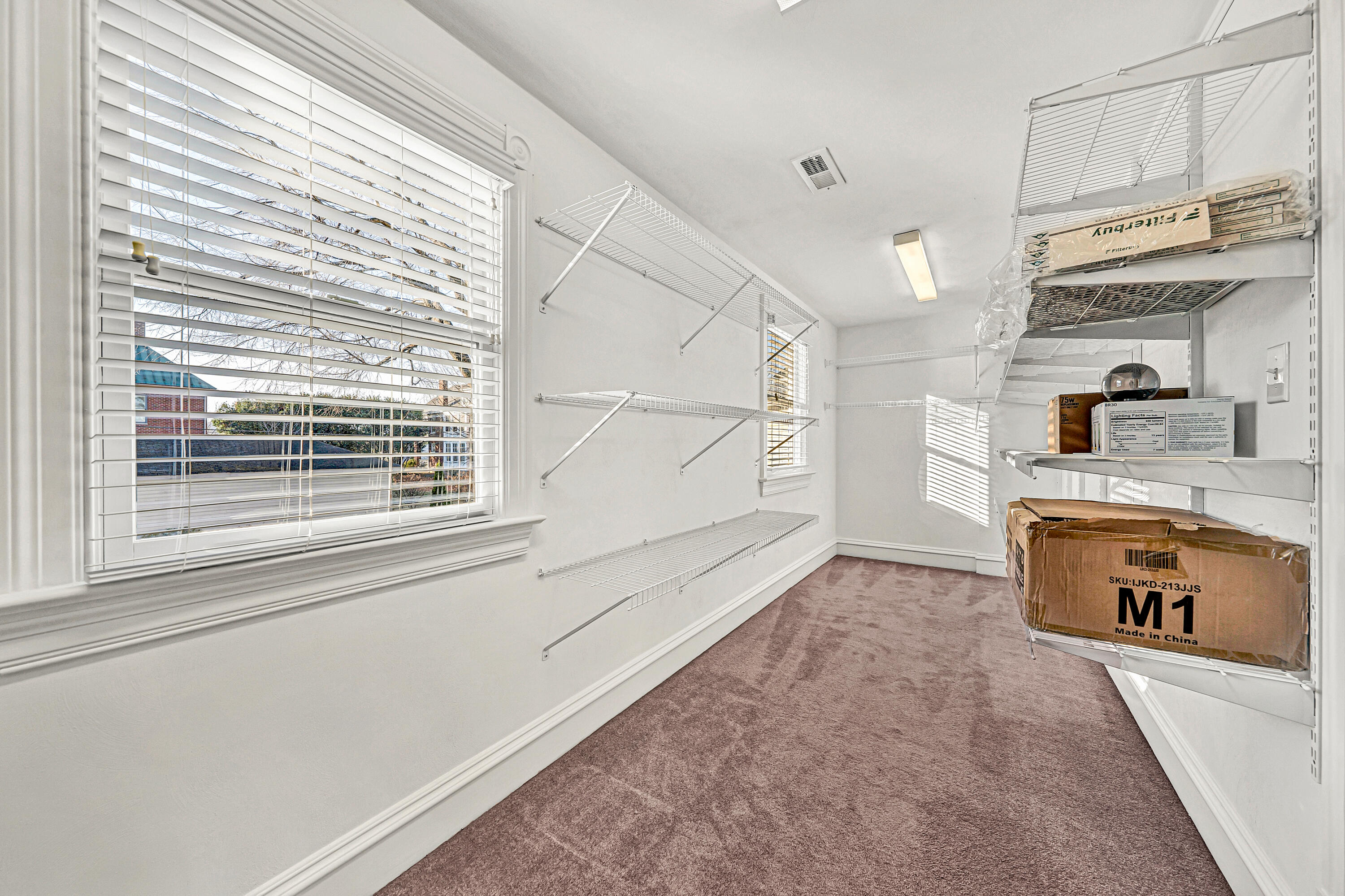 372 Albemarle AVE SW