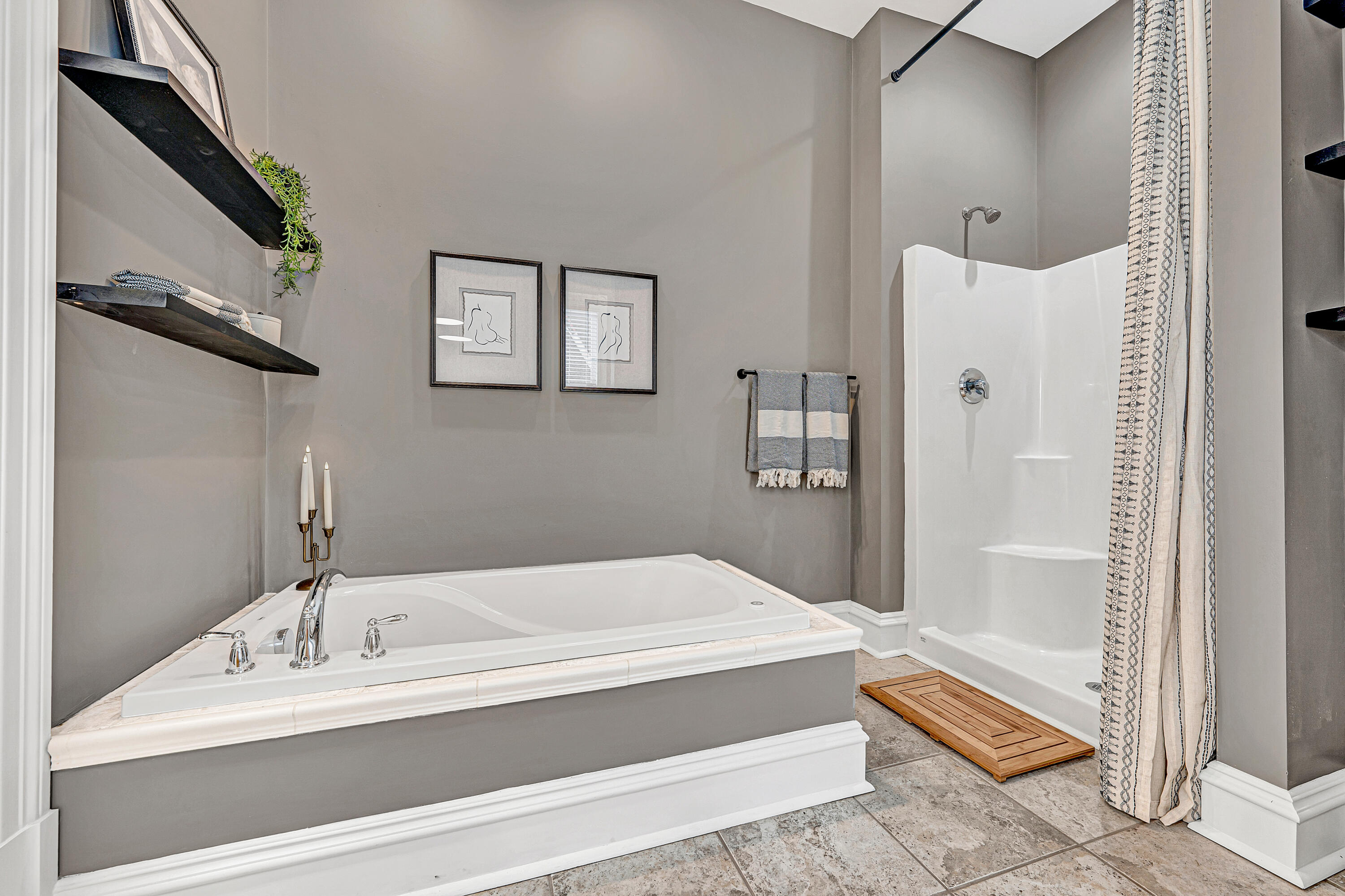 372 Albemarle AVE SW