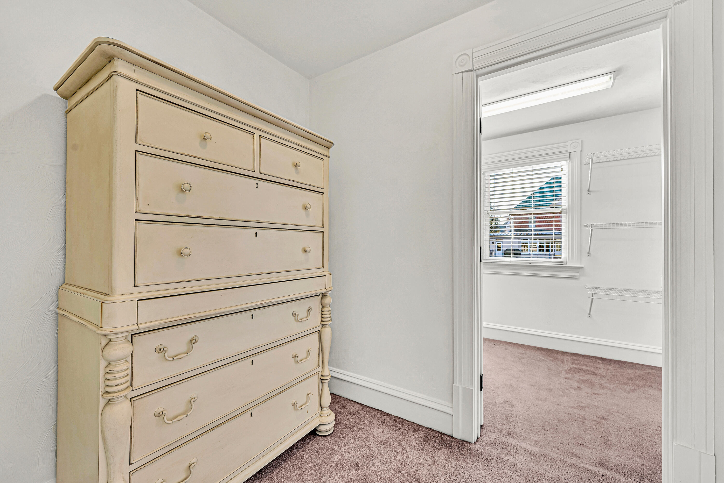 372 Albemarle AVE SW