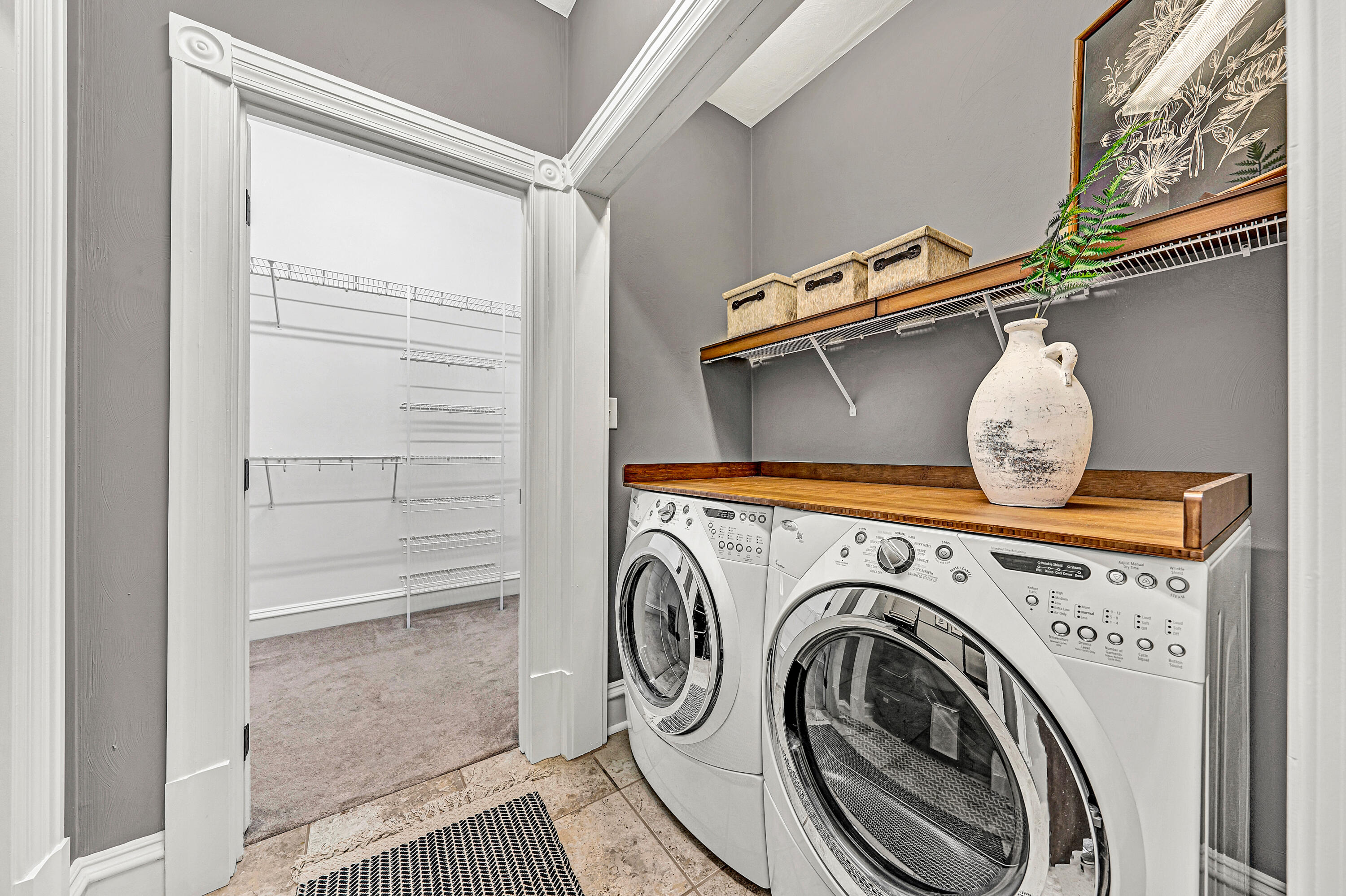 372 Albemarle AVE SW