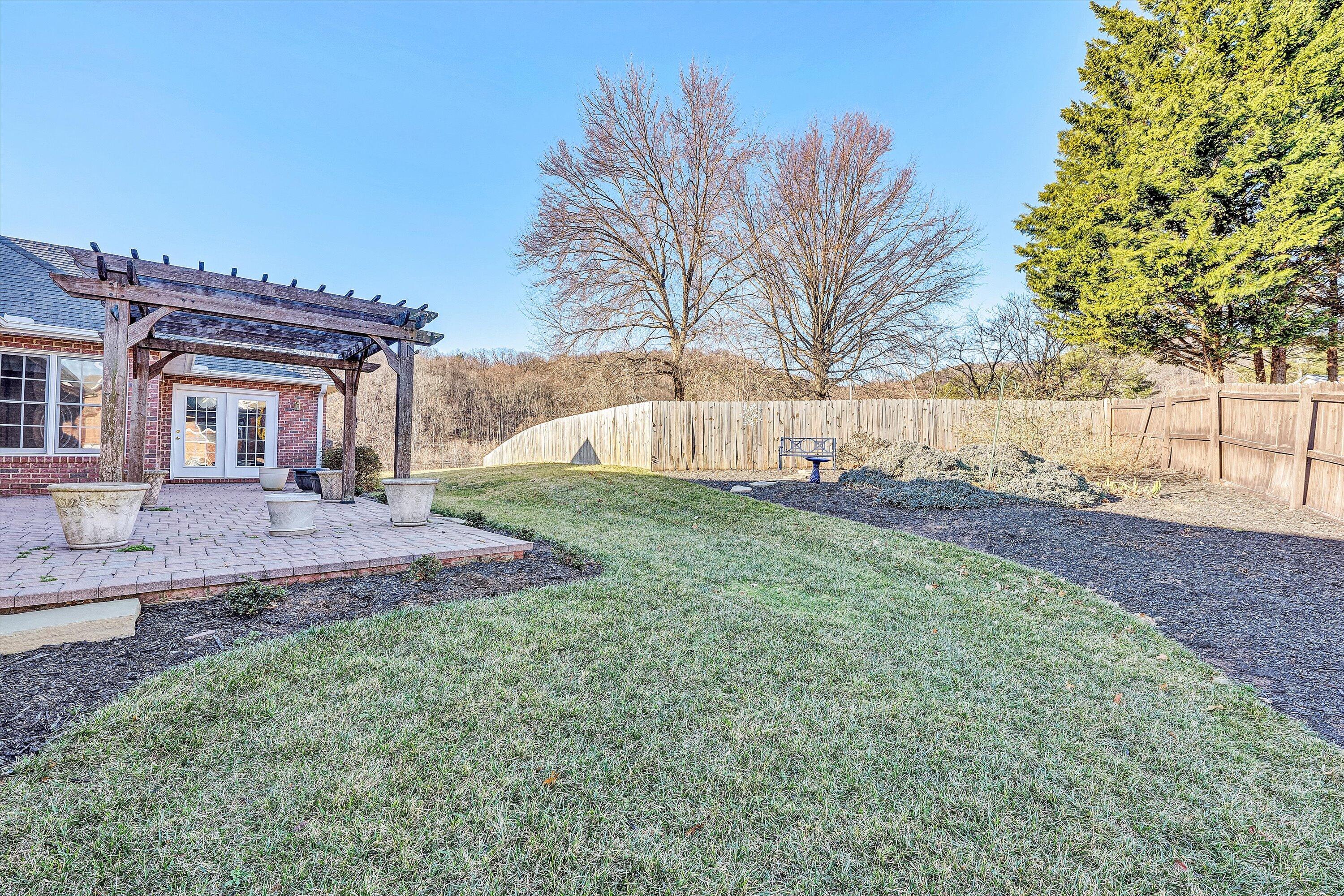 6304 Roselawn Court DR