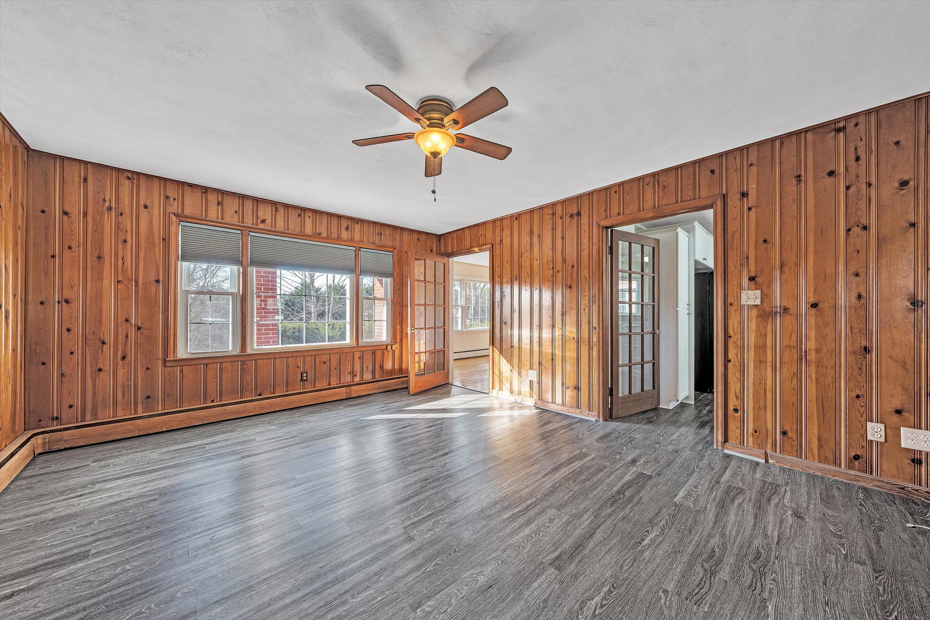 1944 Blue Ridge Springs RD