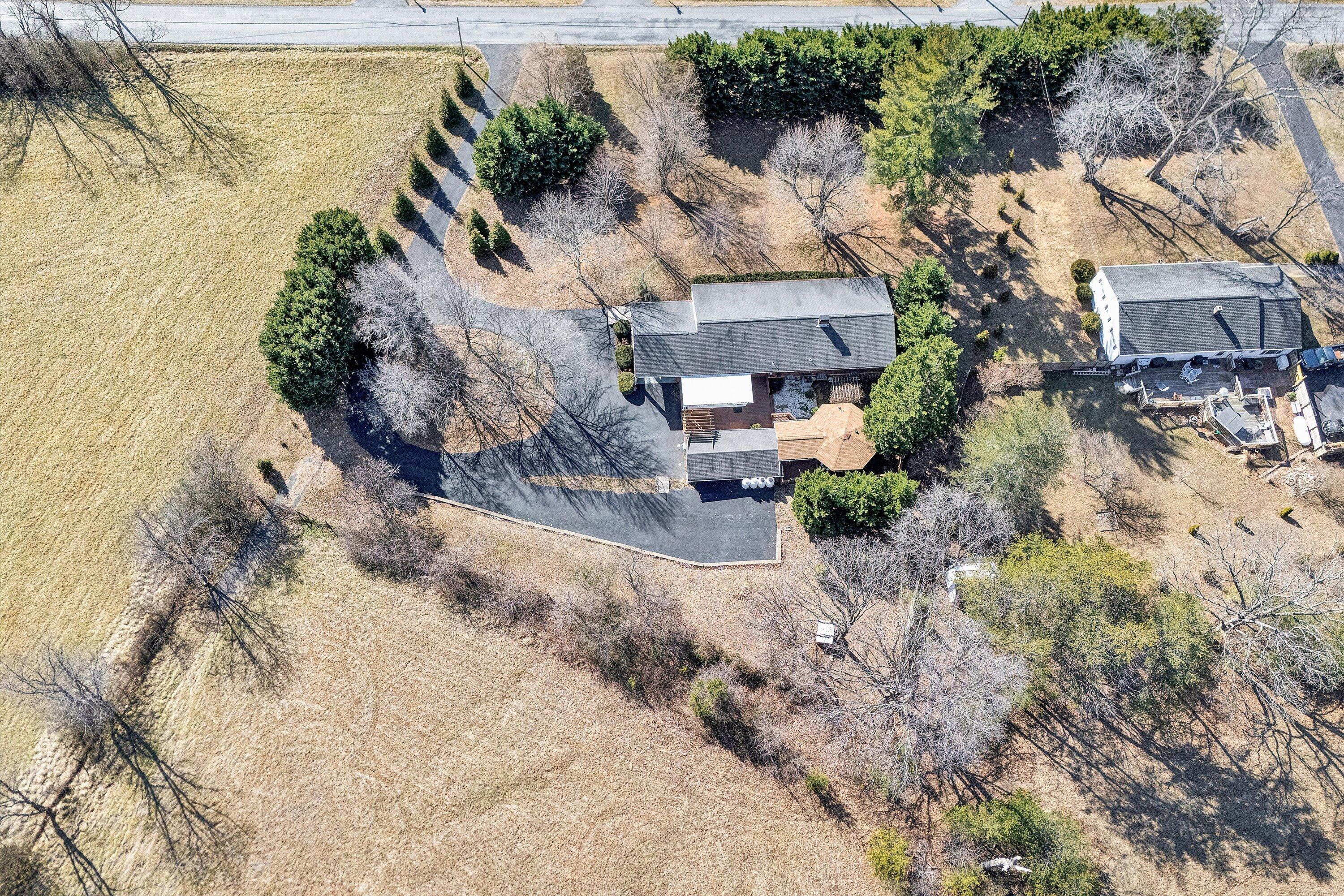 1944 Blue Ridge Springs RD