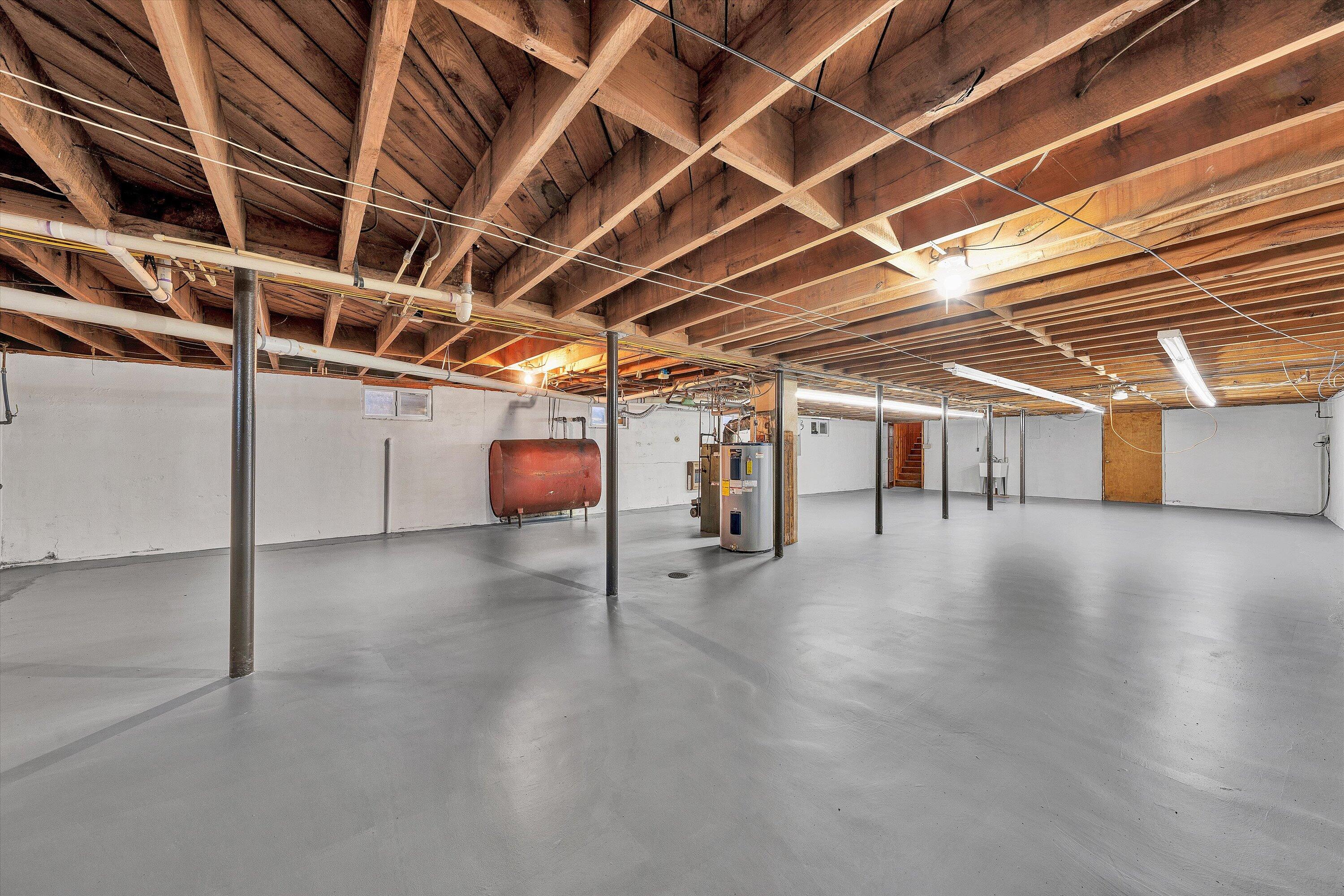 1944 Blue Ridge Springs RD