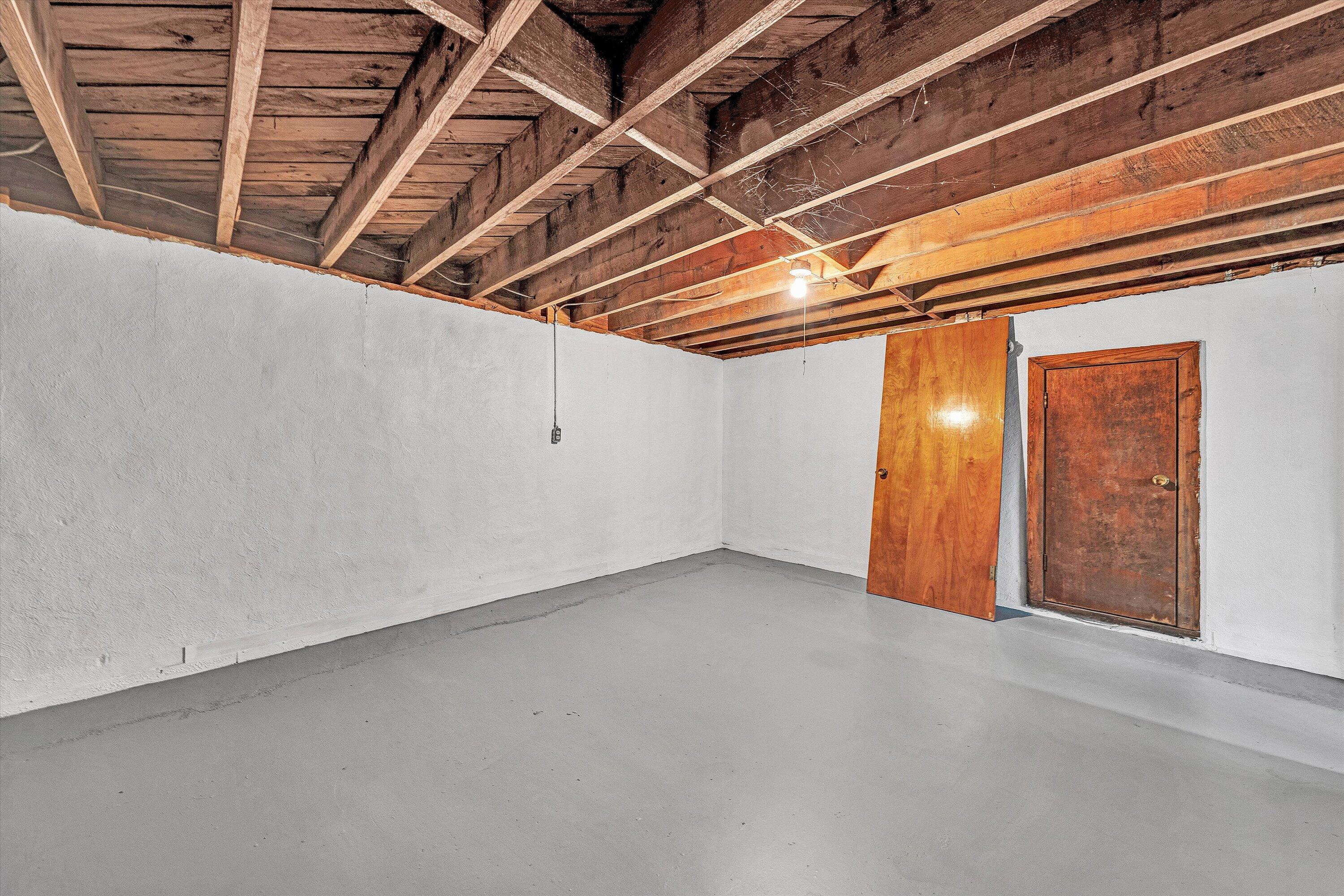 1944 Blue Ridge Springs RD