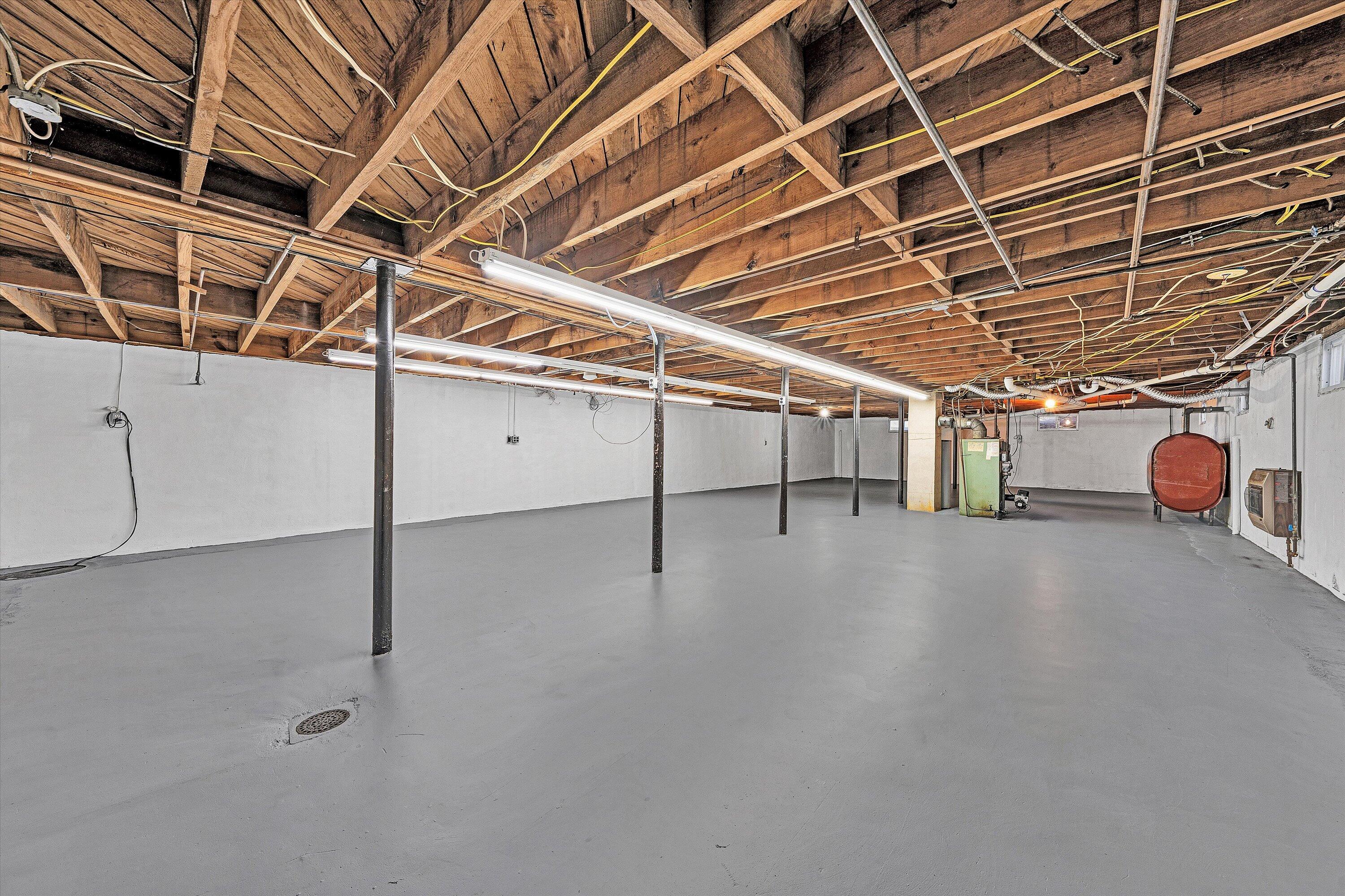 1944 Blue Ridge Springs RD