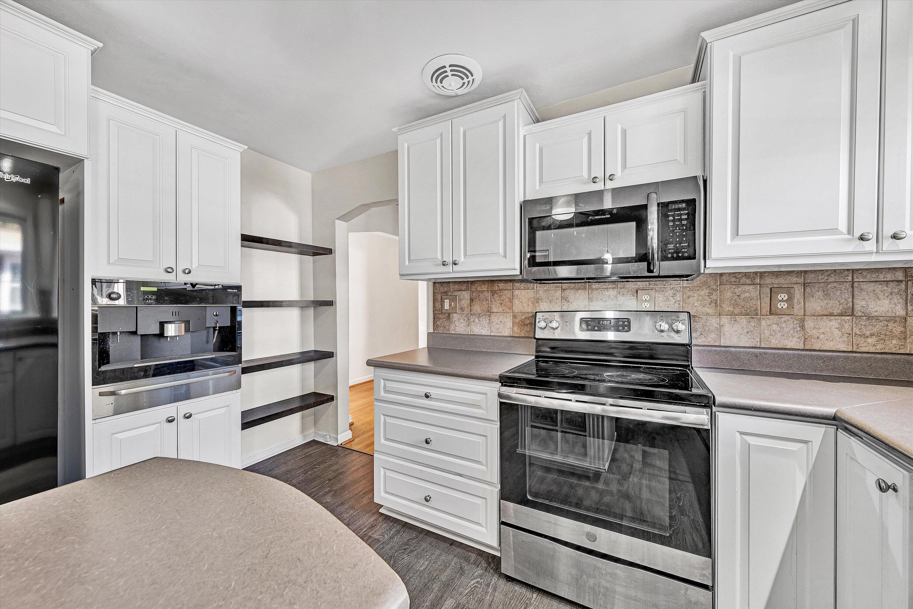 1944 Blue Ridge Springs RD