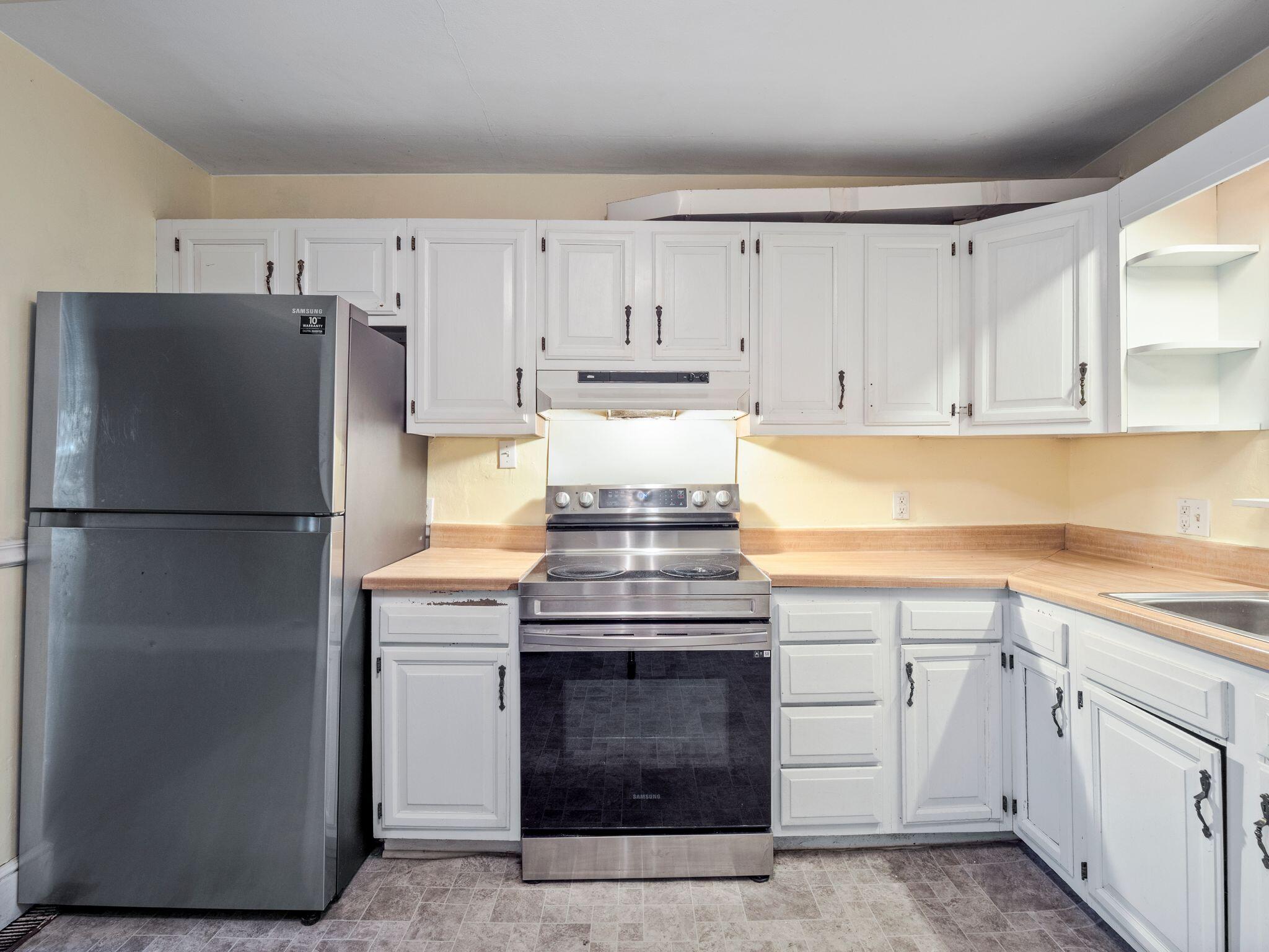 2435 Denniston AVE SW