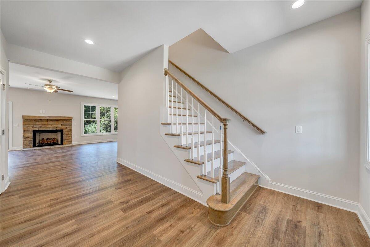 7051 Parkway View TRL