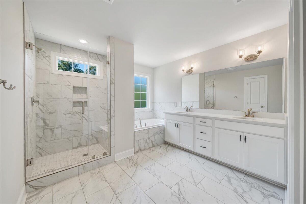 7051 Parkway View TRL