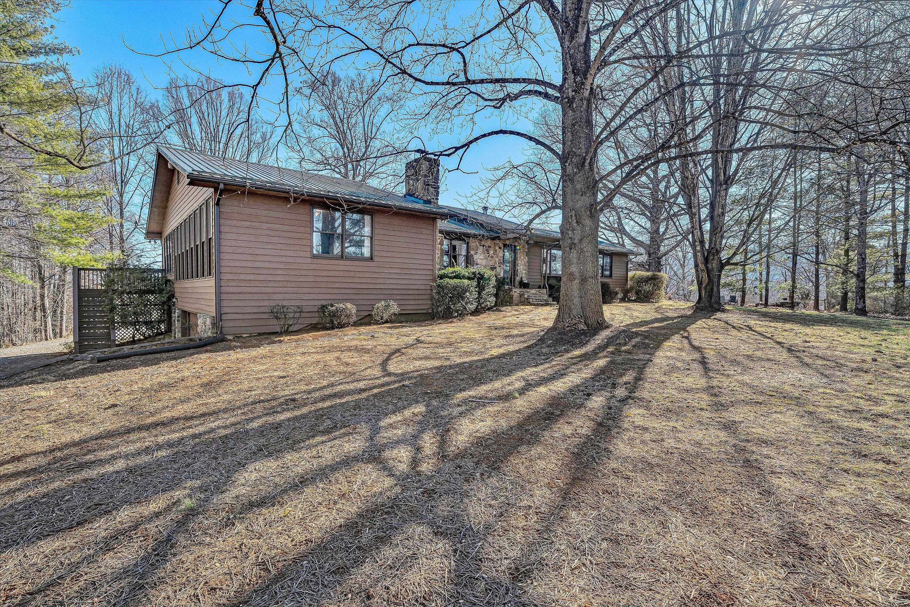 2770 Gravel Hill RD