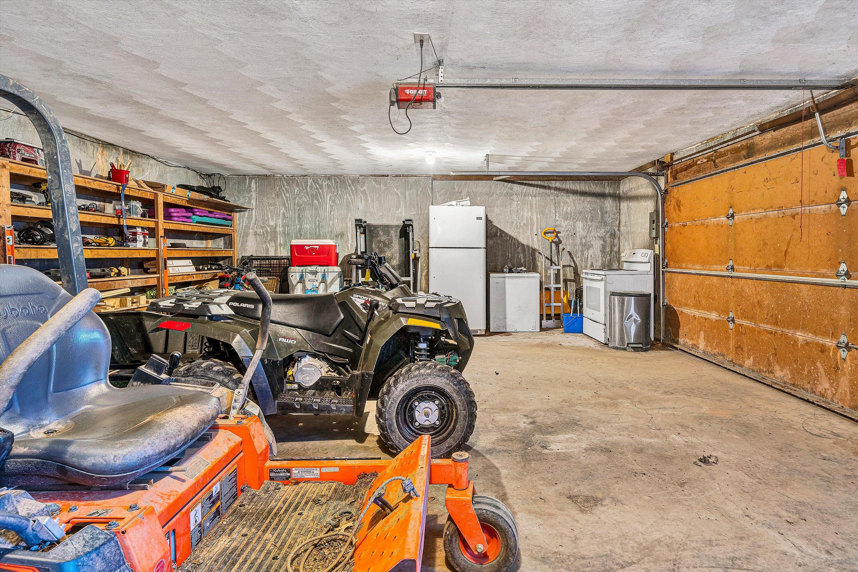 2770 Gravel Hill RD