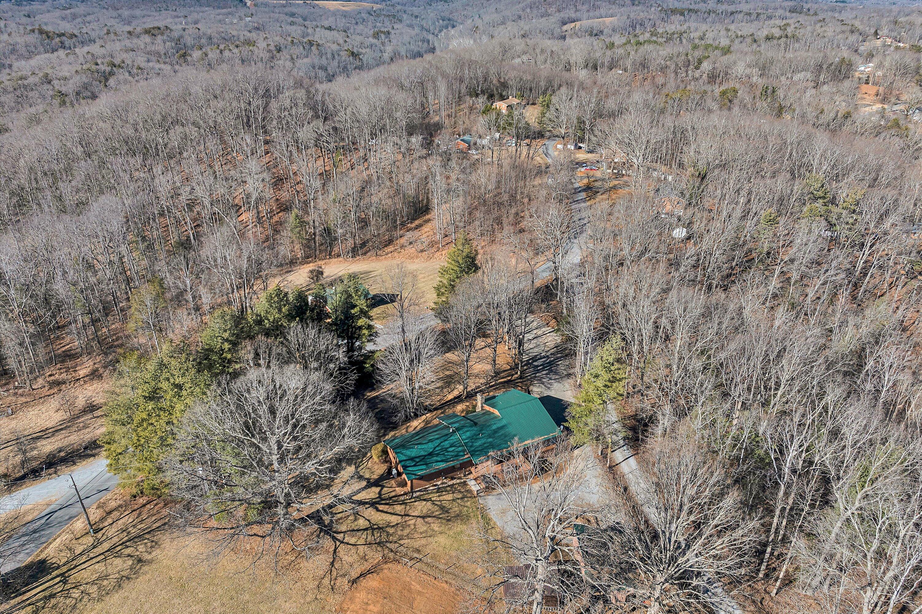 2770 Gravel Hill RD