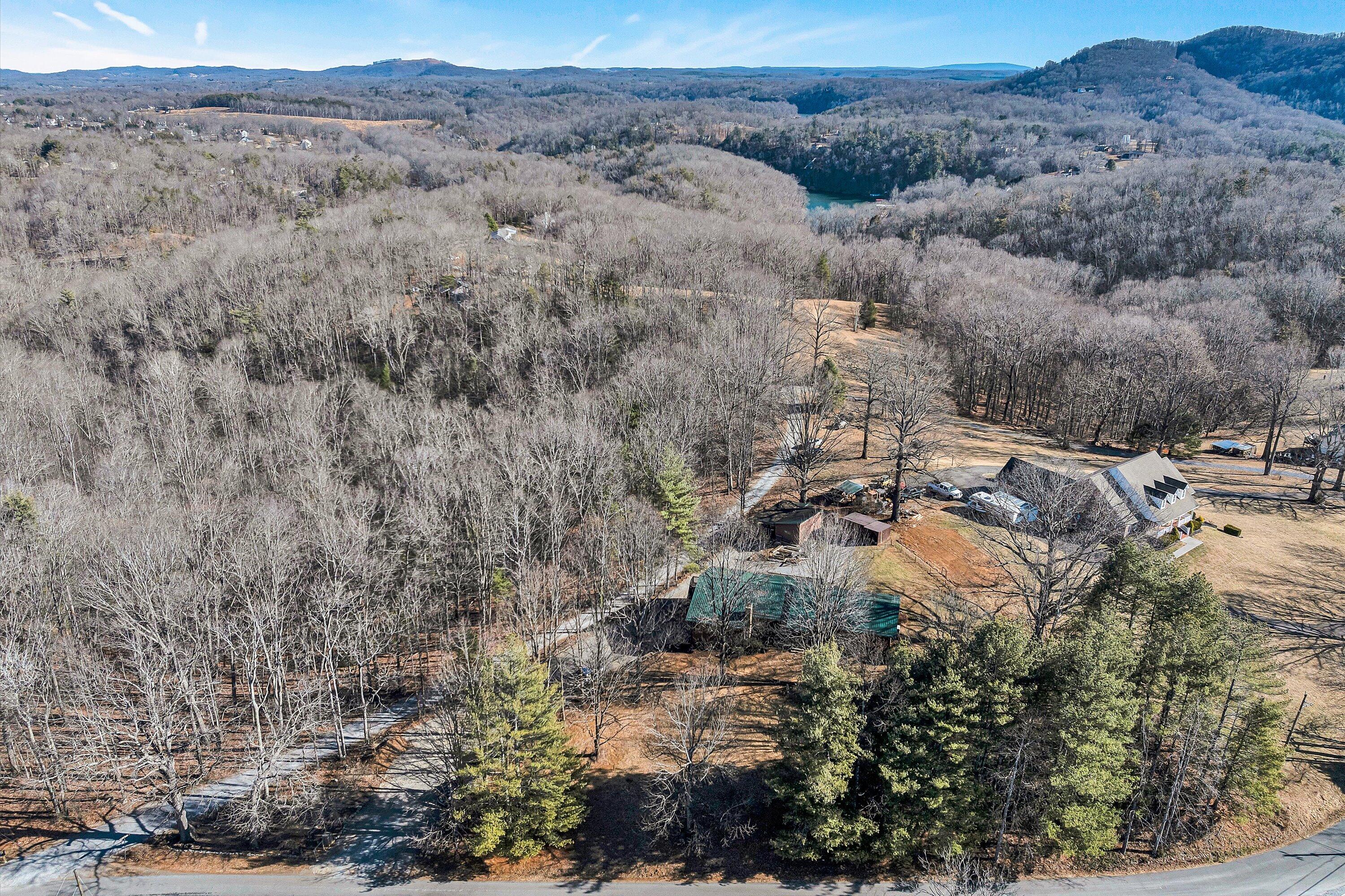 2770 Gravel Hill RD
