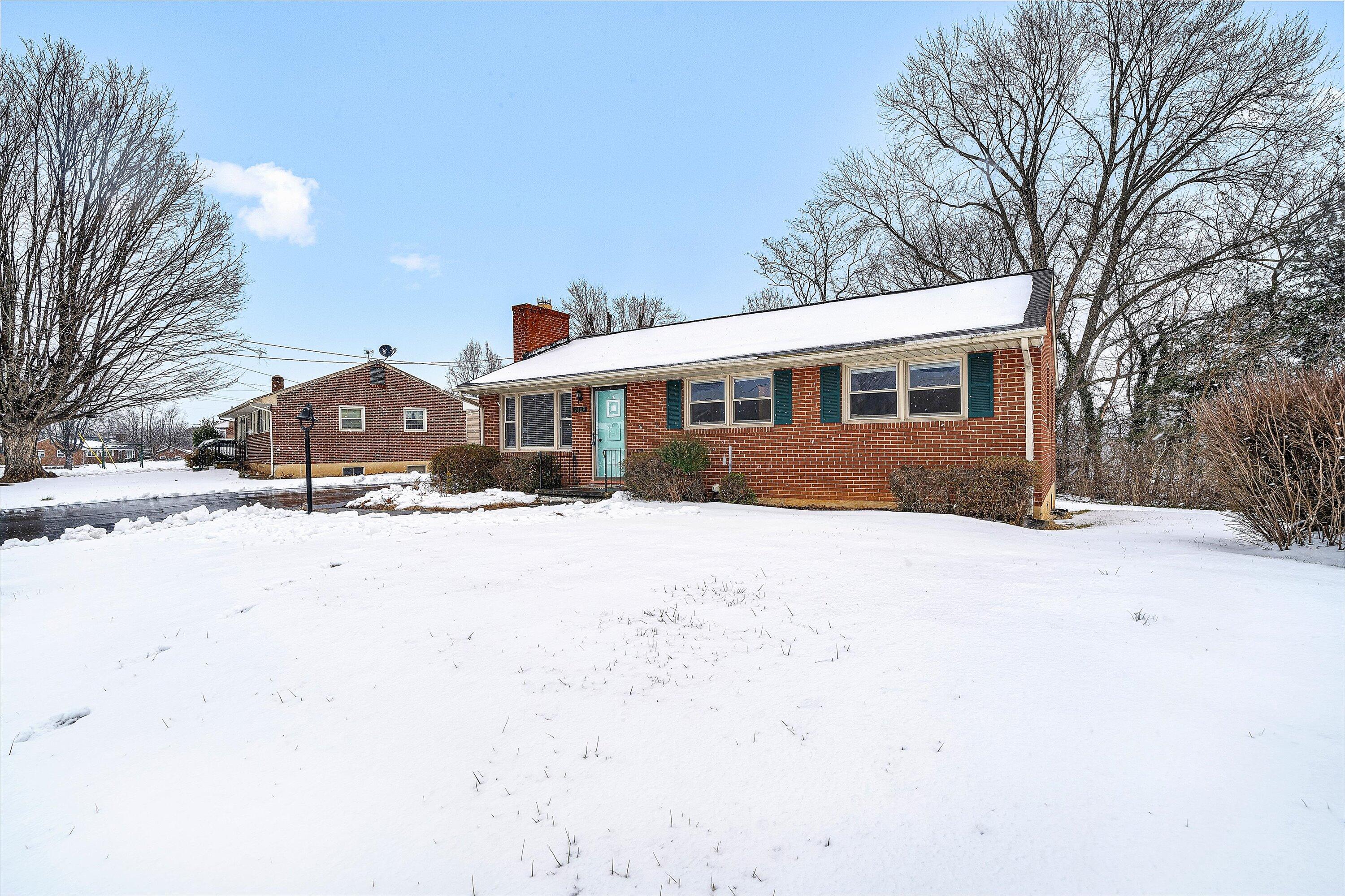 2409 Rollingwood DR