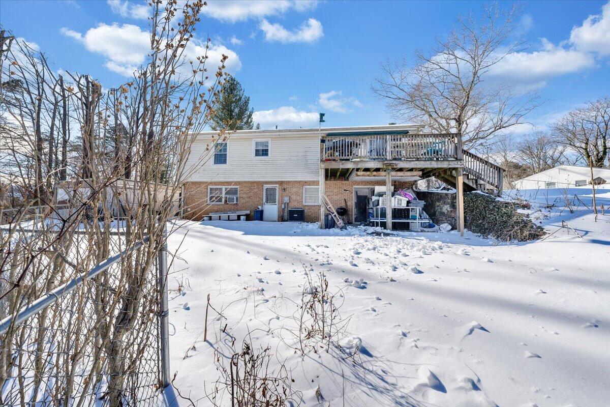 135 Silverbirch DR