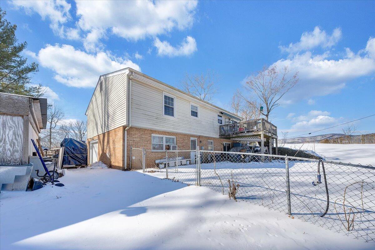 135 Silverbirch DR