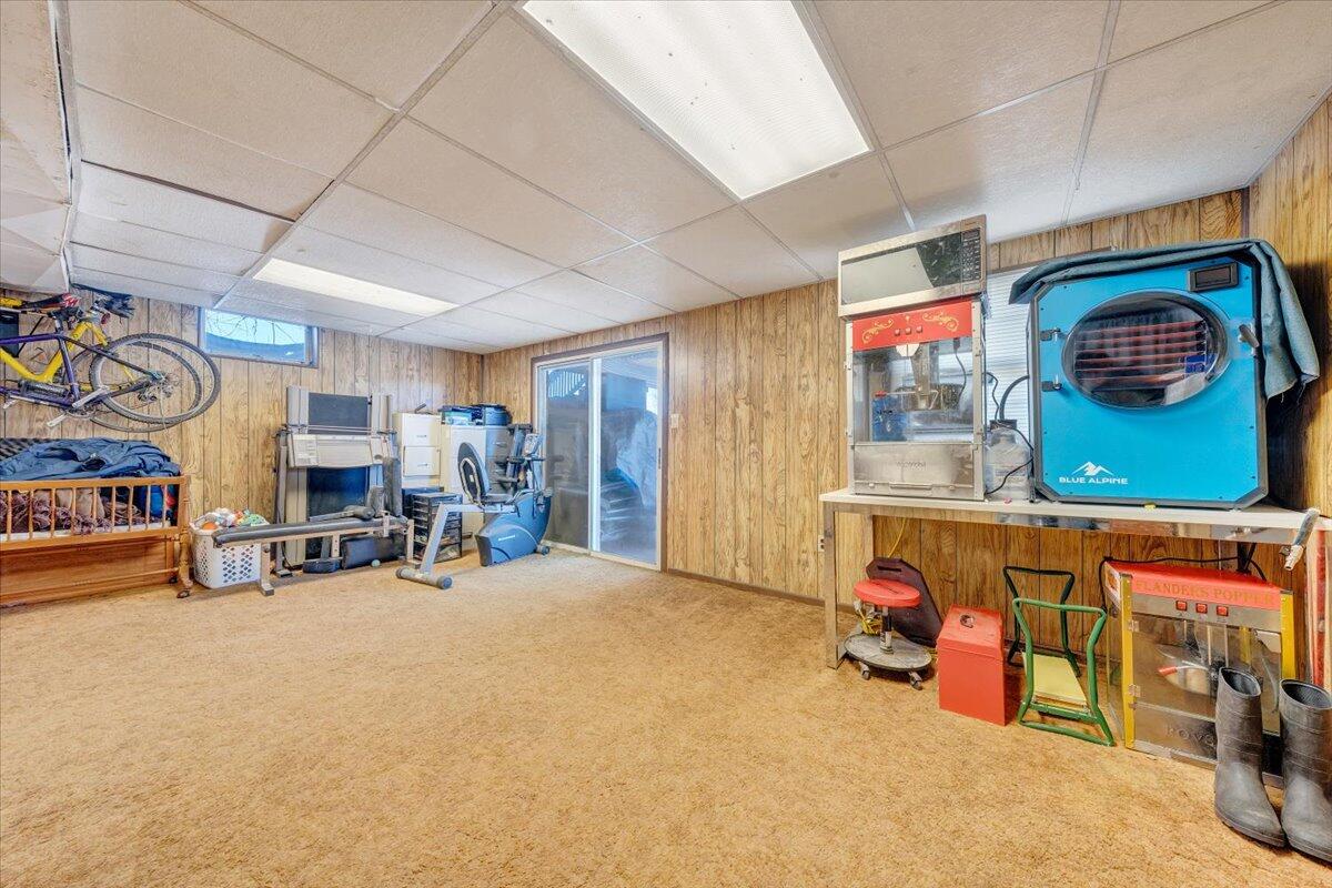 135 Silverbirch DR