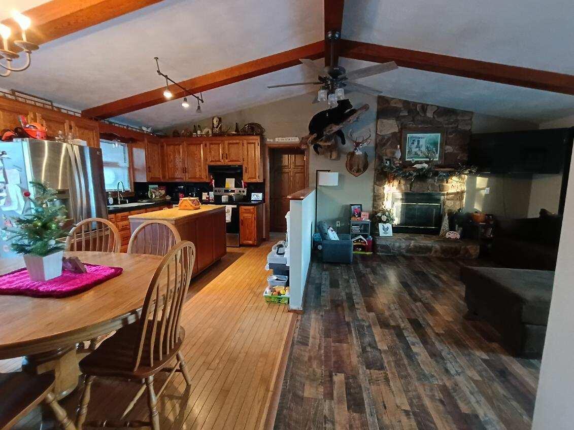 2579 Quarles RD