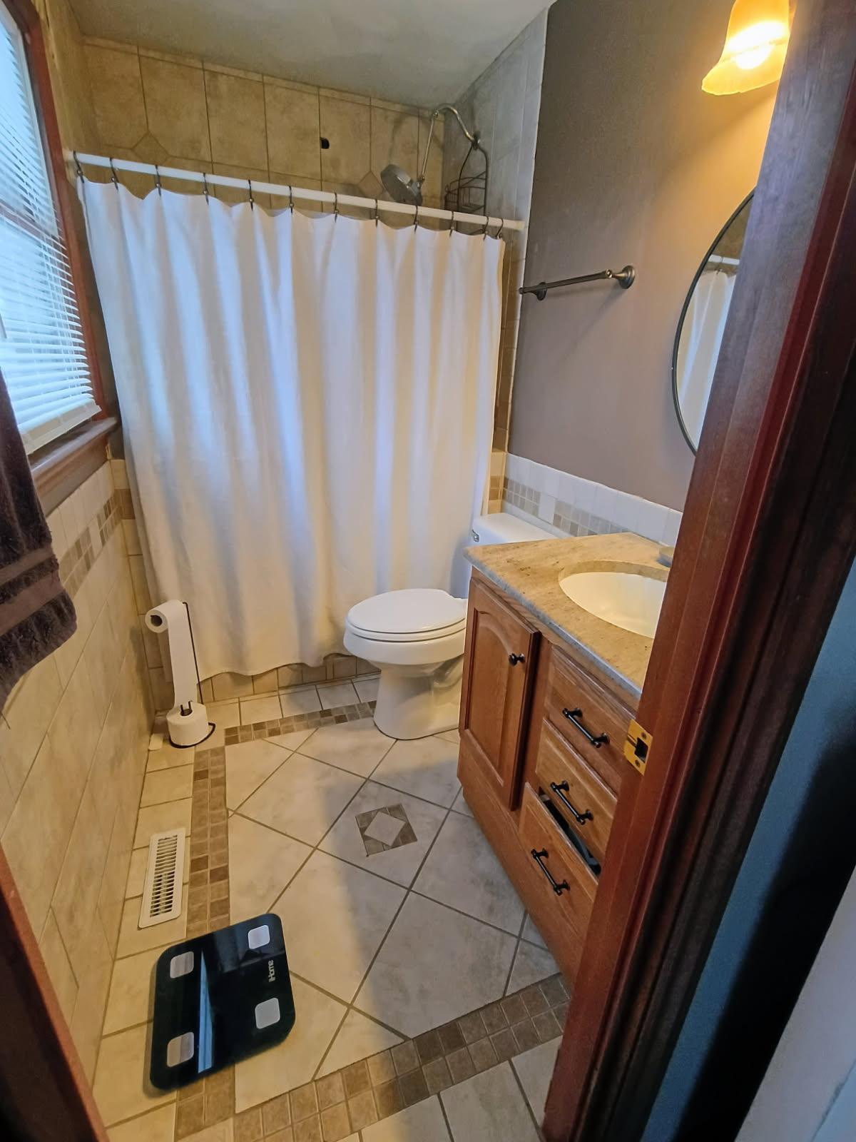 2579 Quarles RD