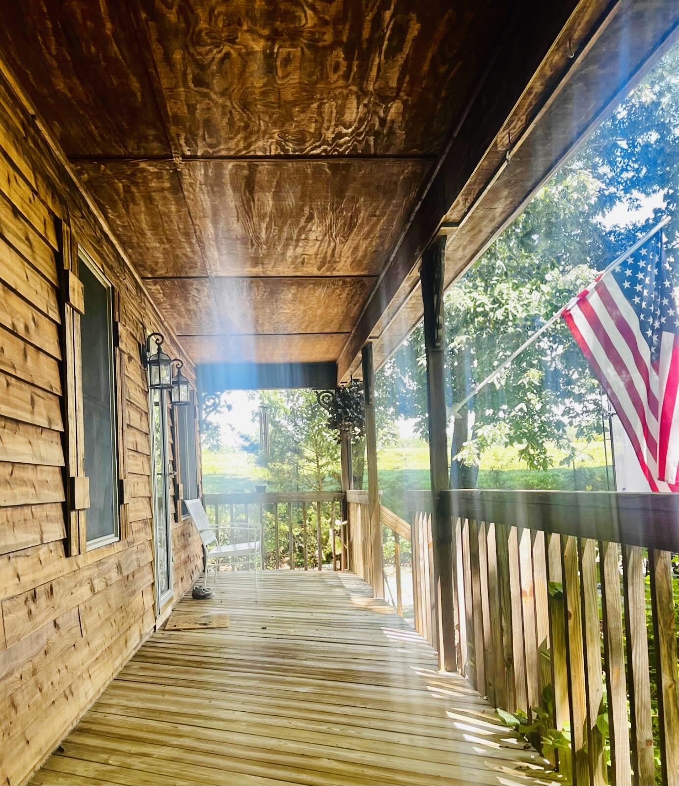 2579 Quarles RD