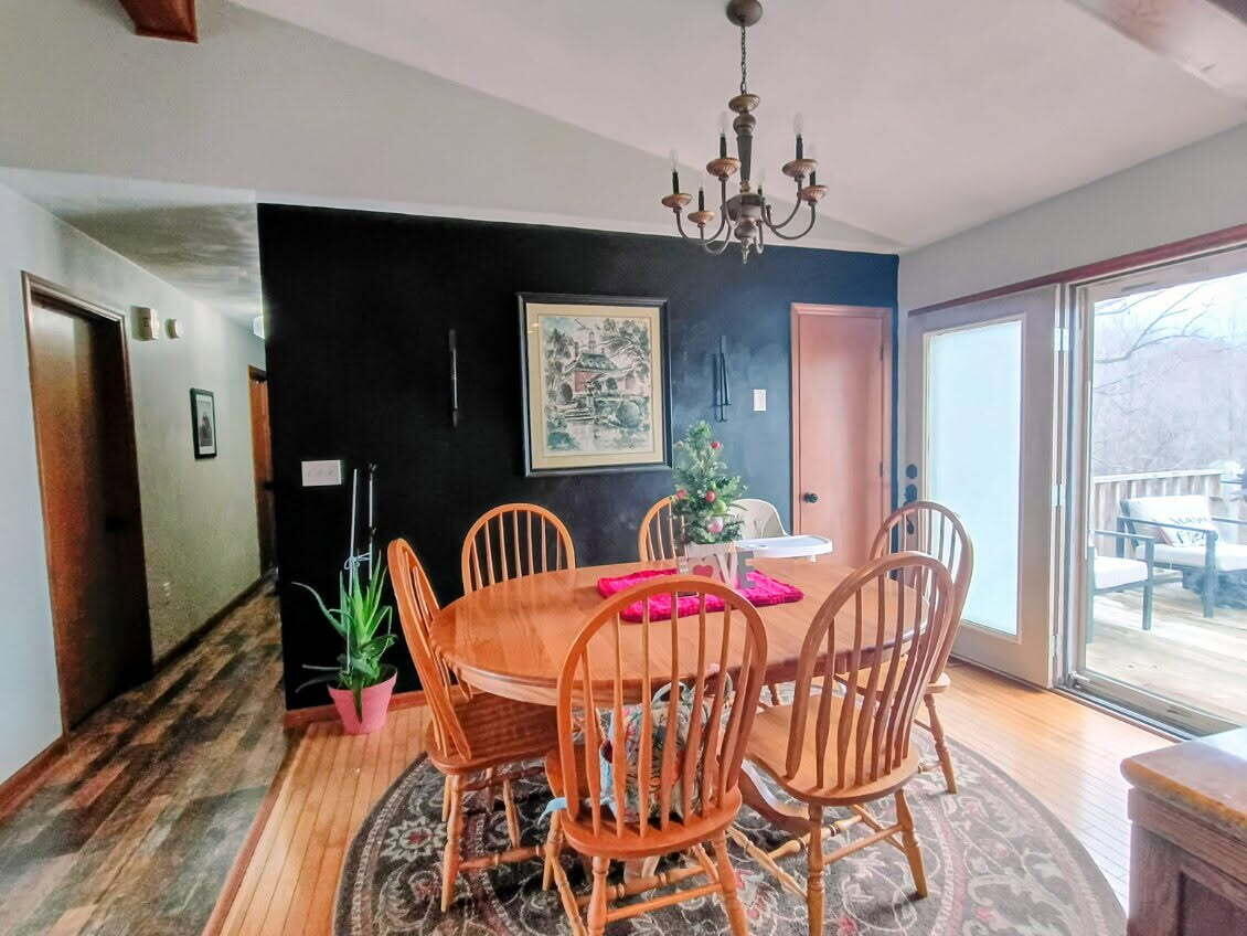 2579 Quarles RD