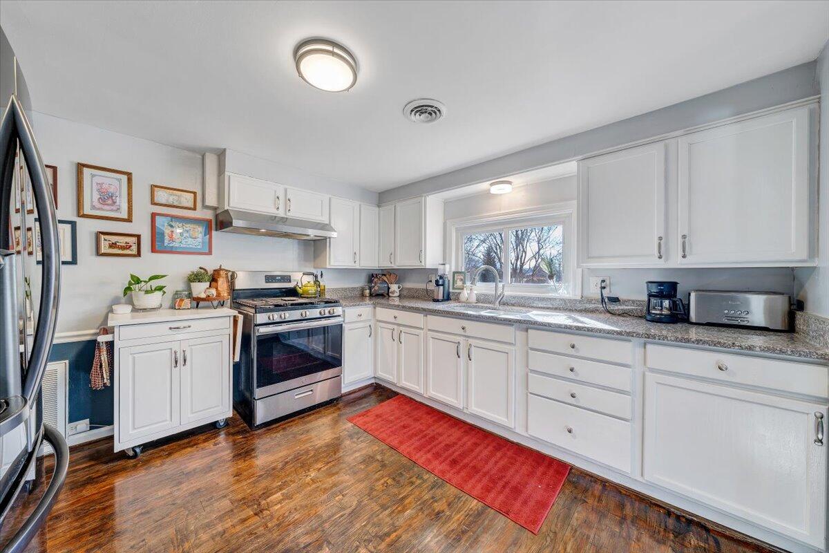 29 Corbett ST