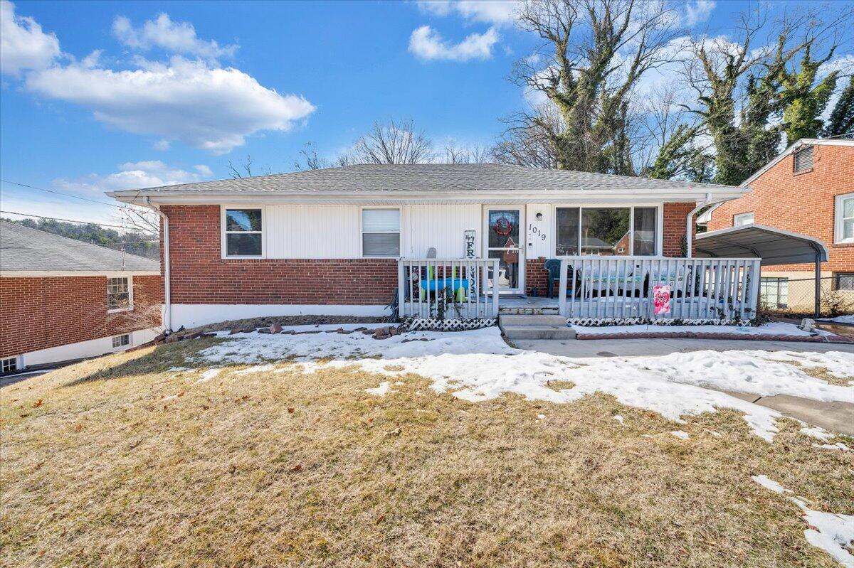 1019 Rosemary AVE SE
