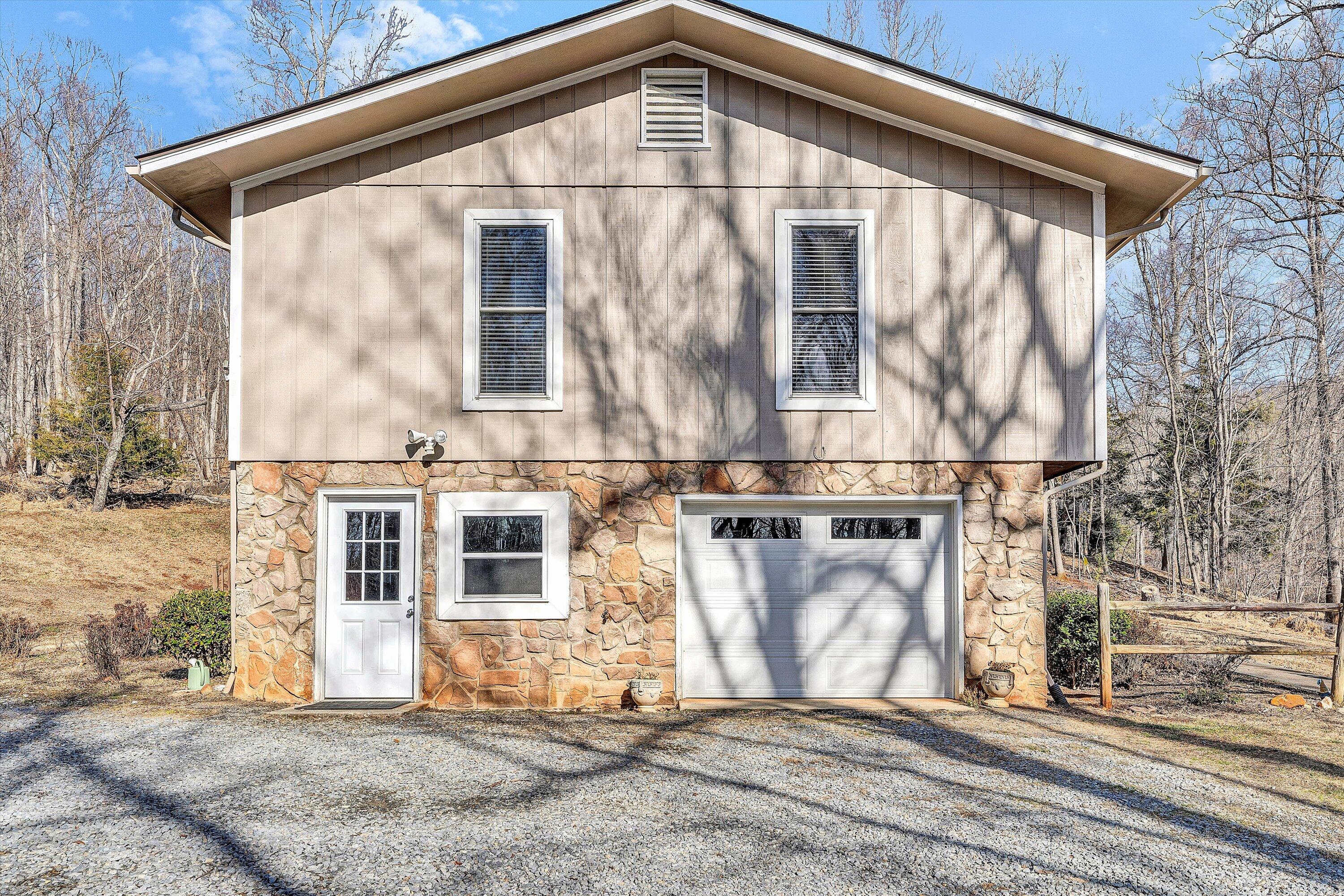 221 Summer CIR