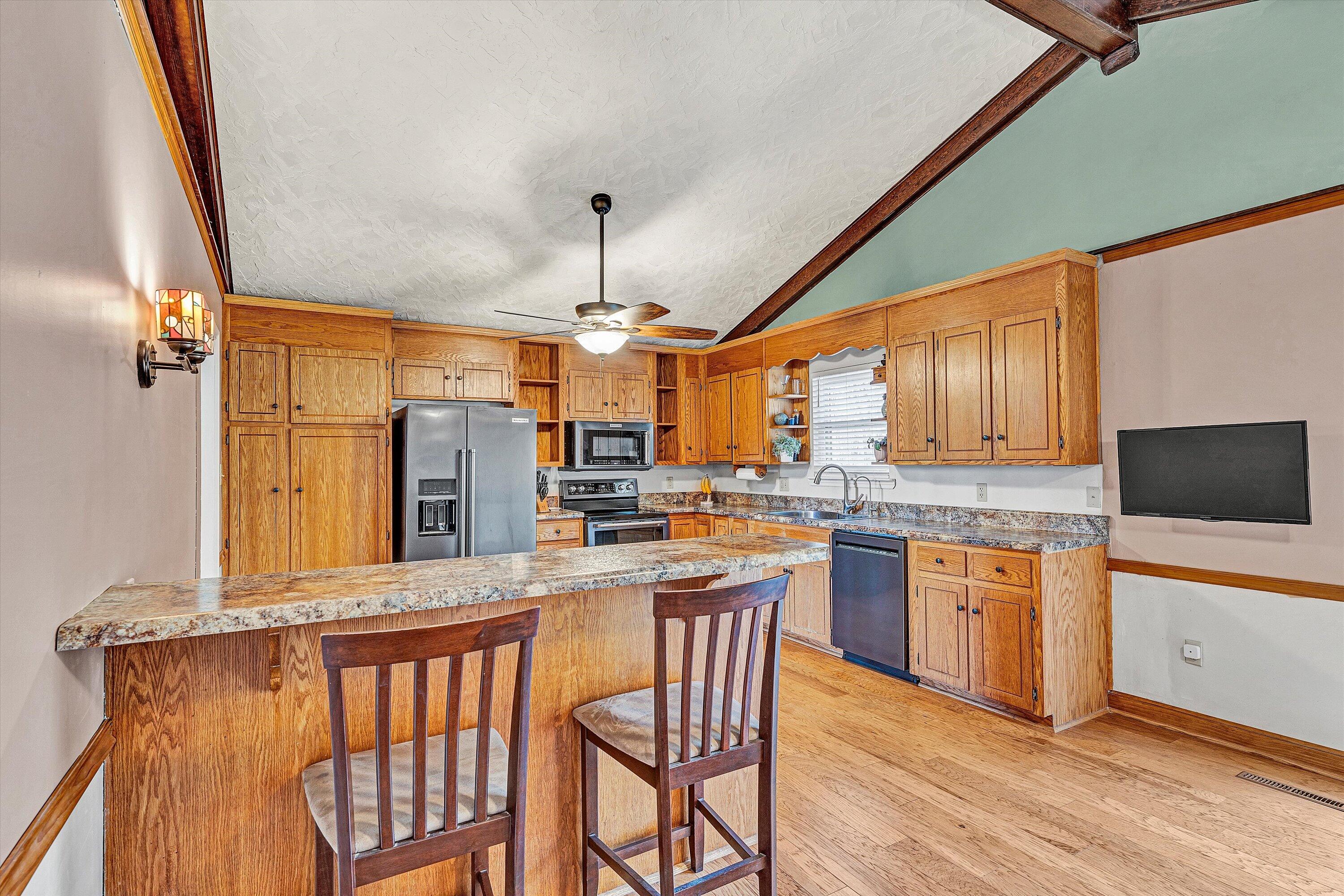 221 Summer CIR