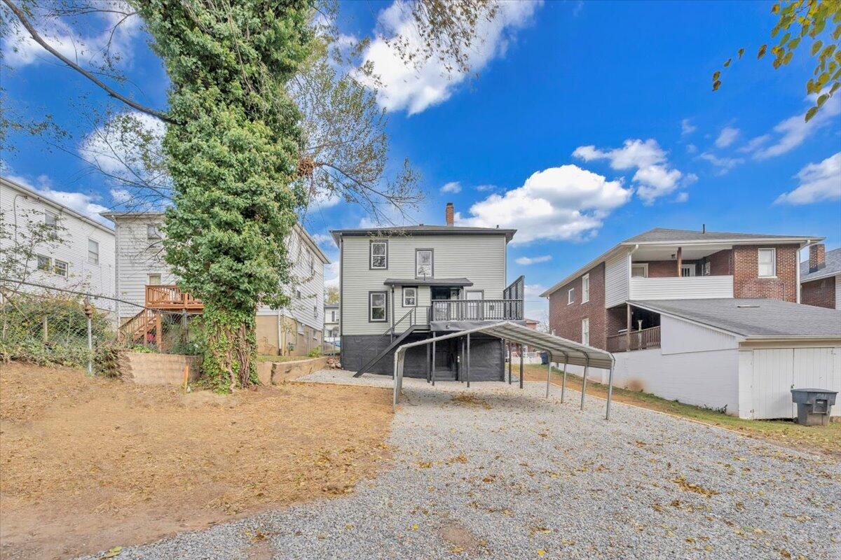 1509 7Th ST SE