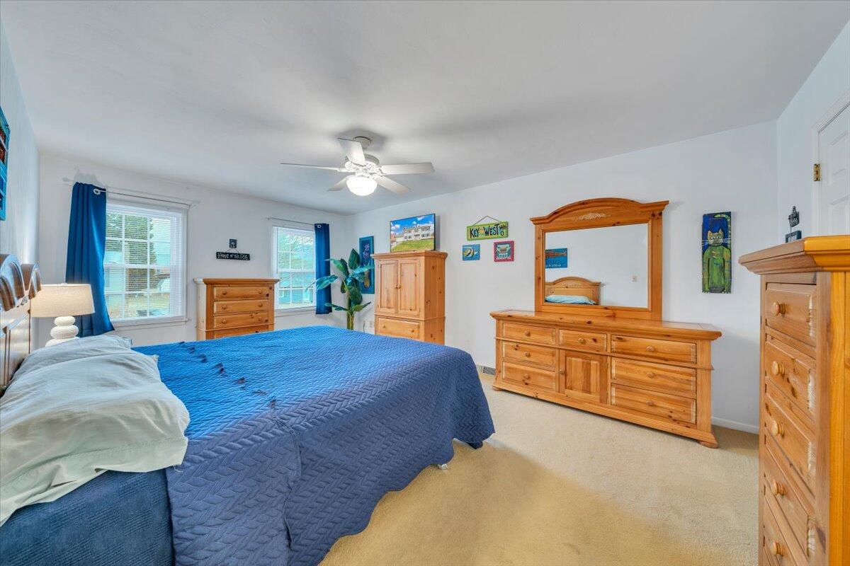 419 Rebecca LN