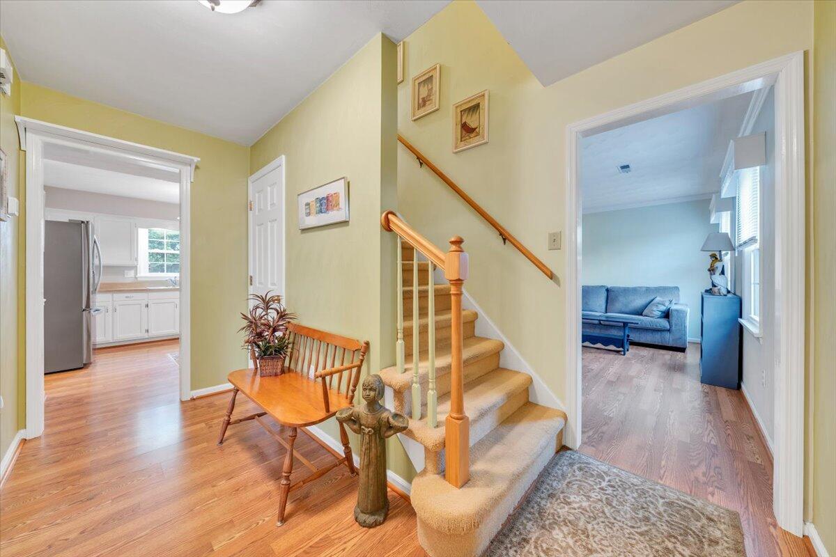 419 Rebecca LN