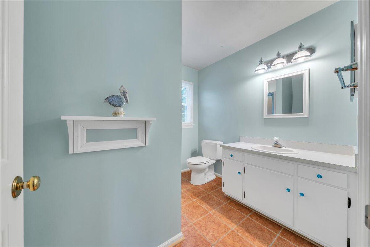 419 Rebecca LN