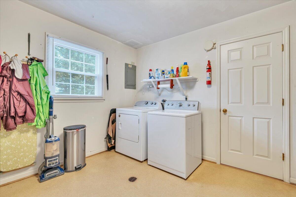 419 Rebecca LN