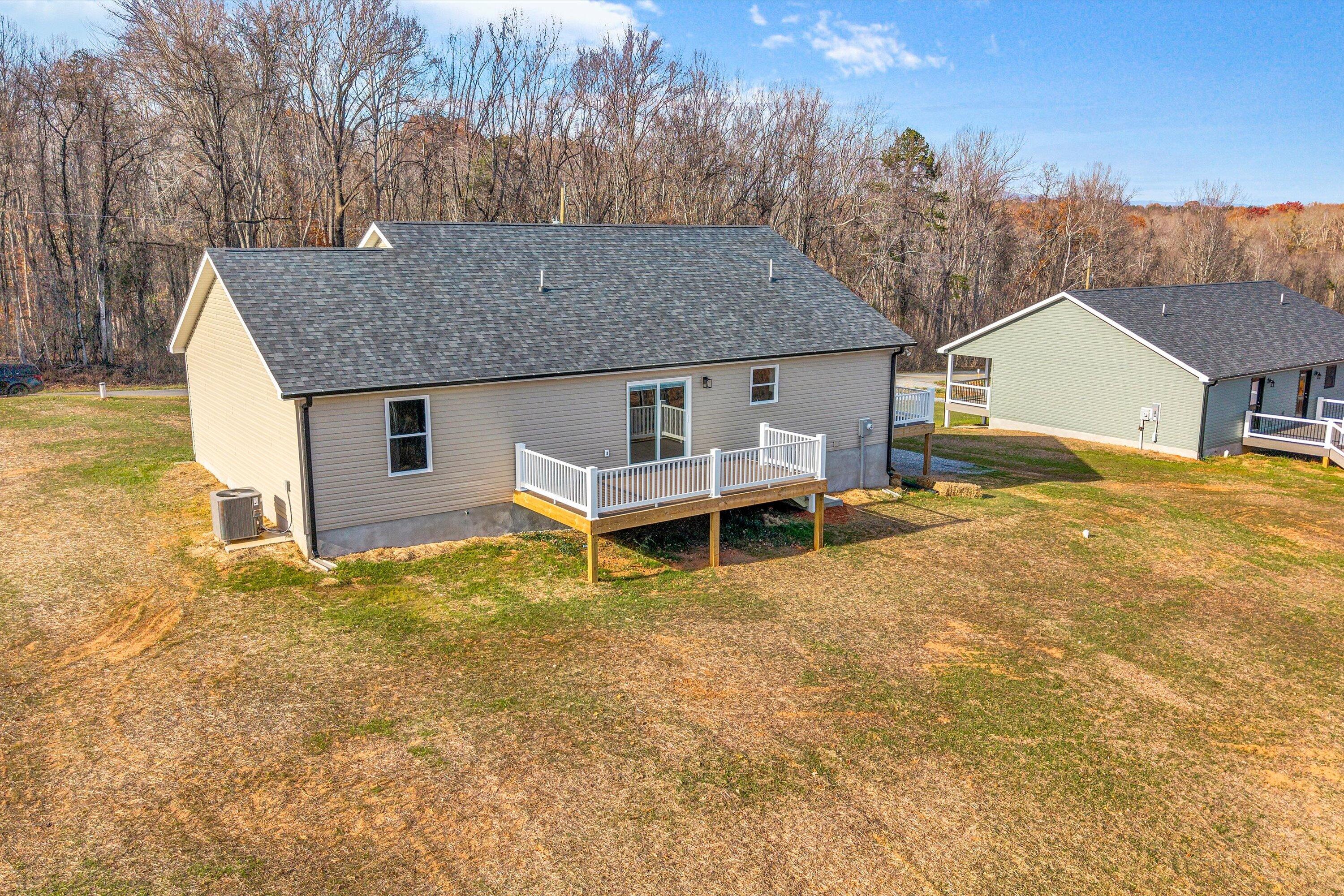 1900 Skinnell Mill RD
