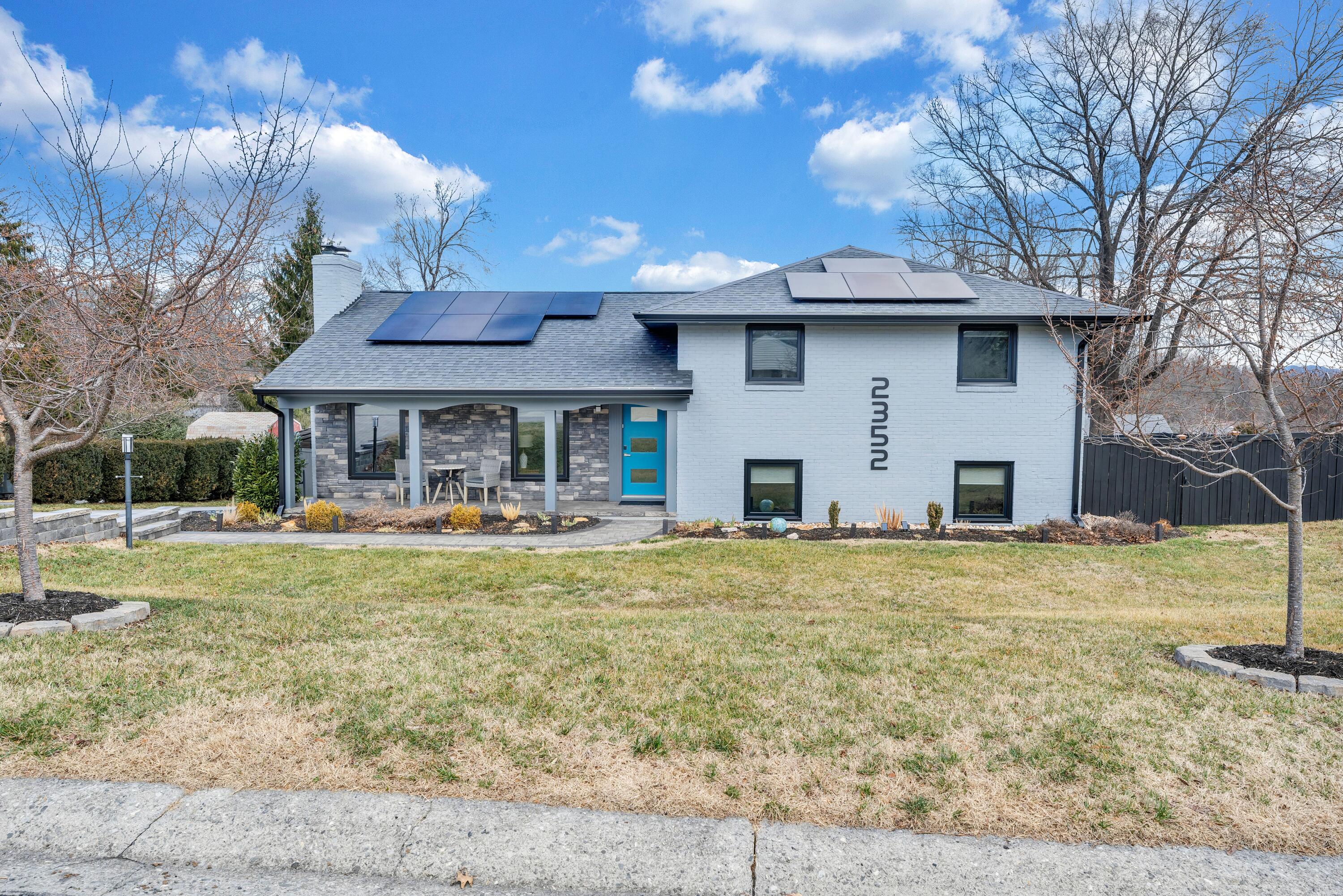 2352 Cantle LN