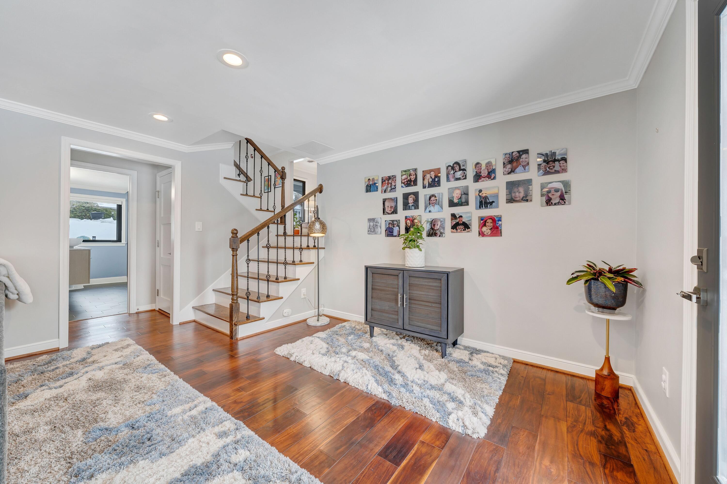 2352 Cantle LN