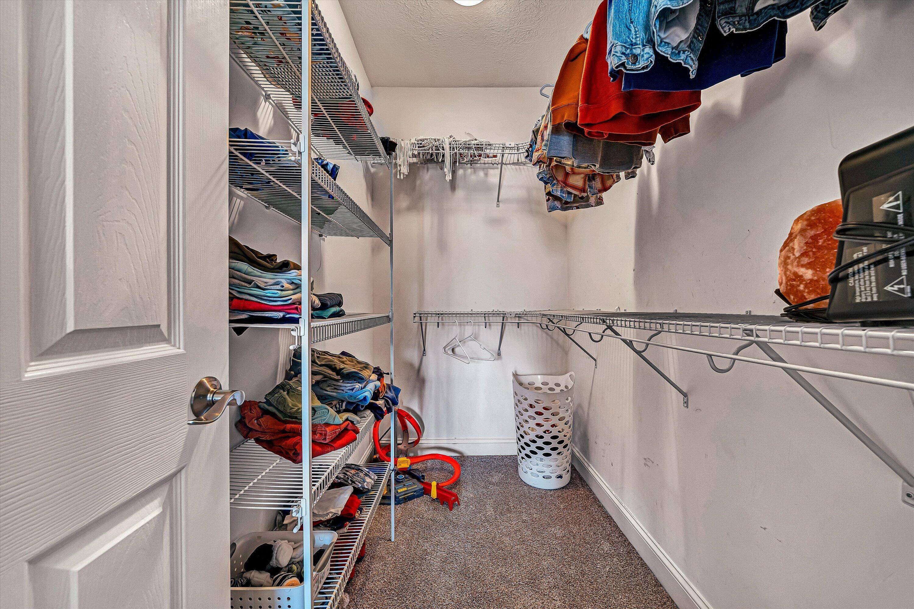 323 DEERBERRY LN