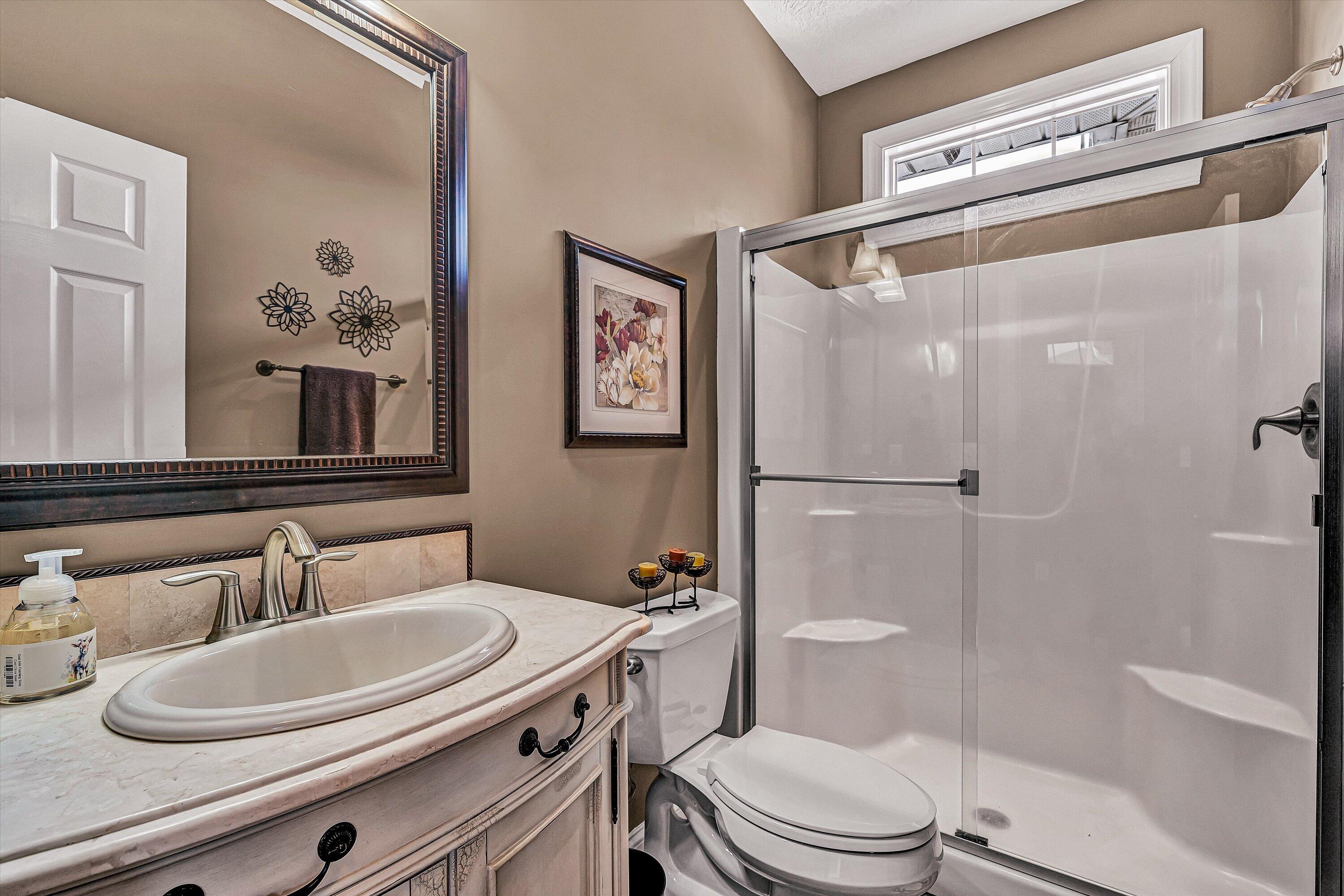 323 DEERBERRY LN
