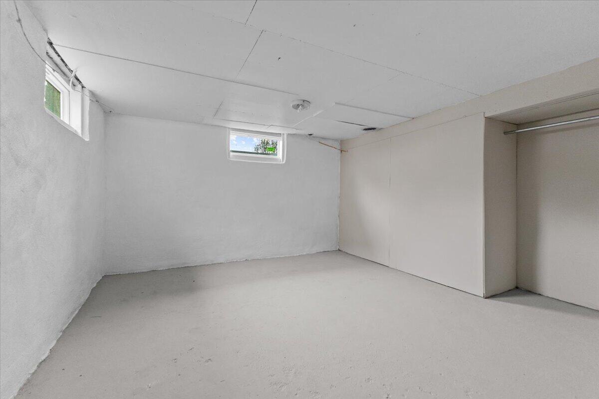 1705 Brad CT