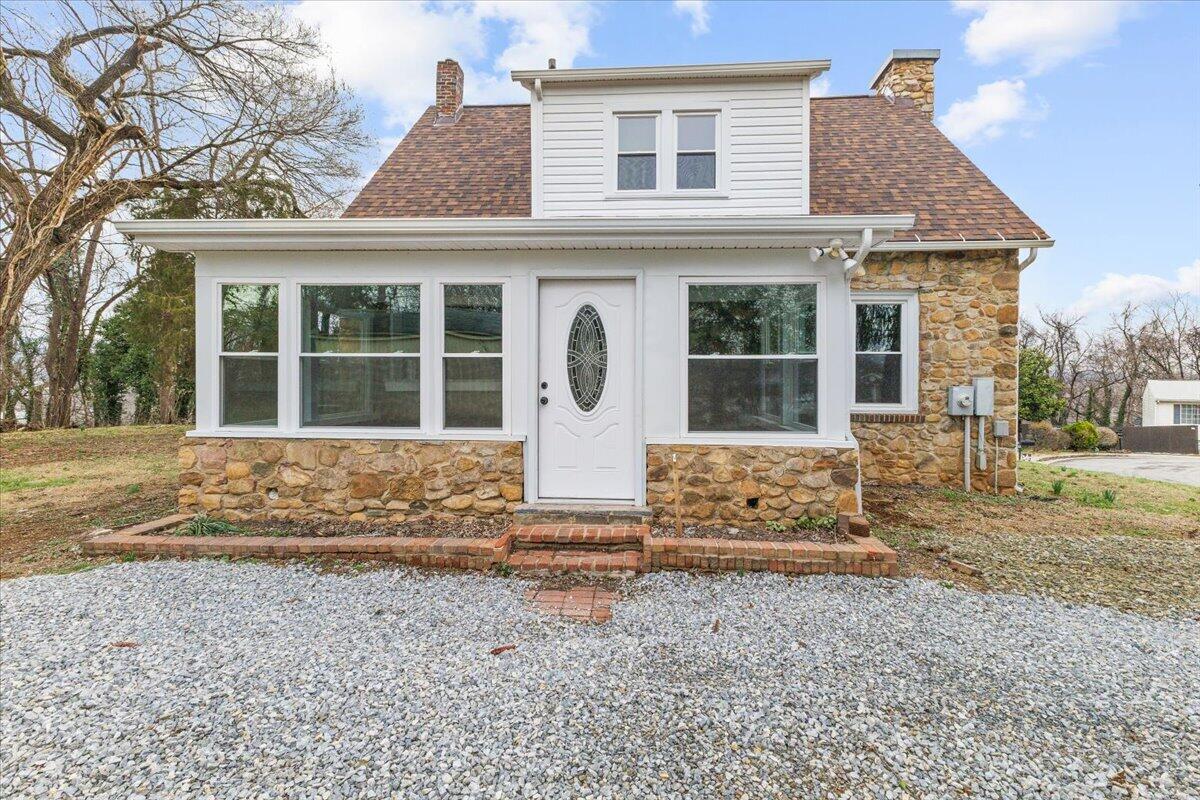 1705 Brad CT