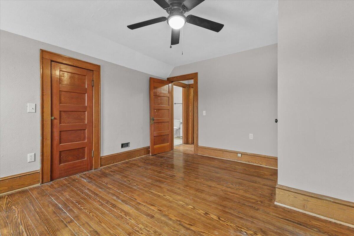1705 Brad CT