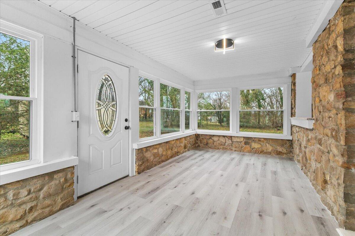 1705 Brad CT