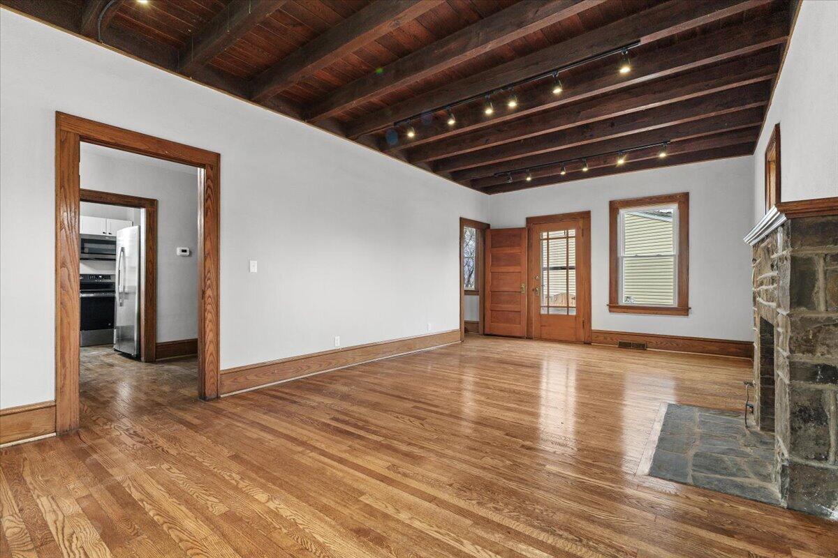 1705 Brad CT